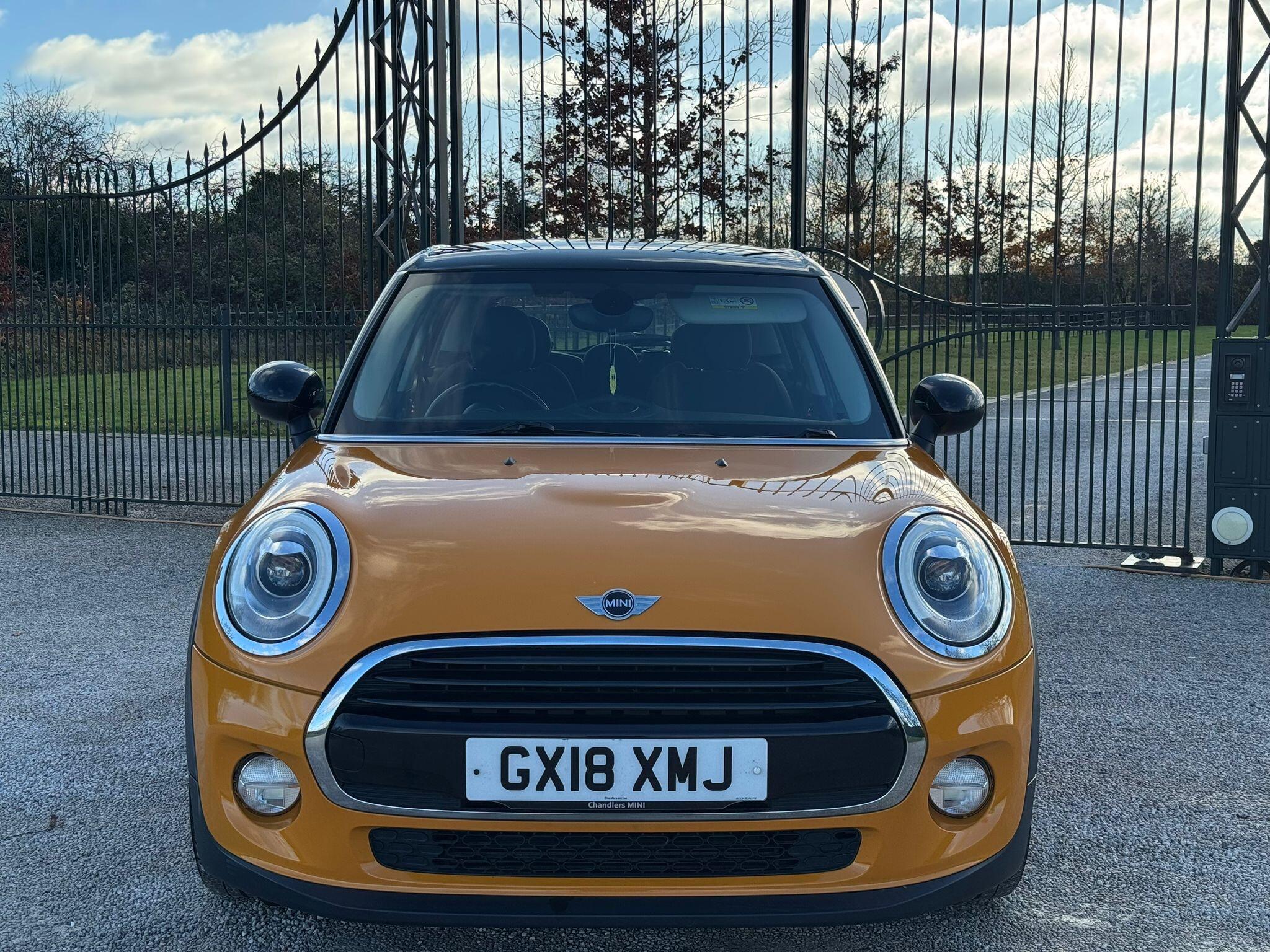 2018 MINI Hatch 1.5 Cooper Steptronic Euro 6 (s/s) 5dr • 107,132 miles image 3