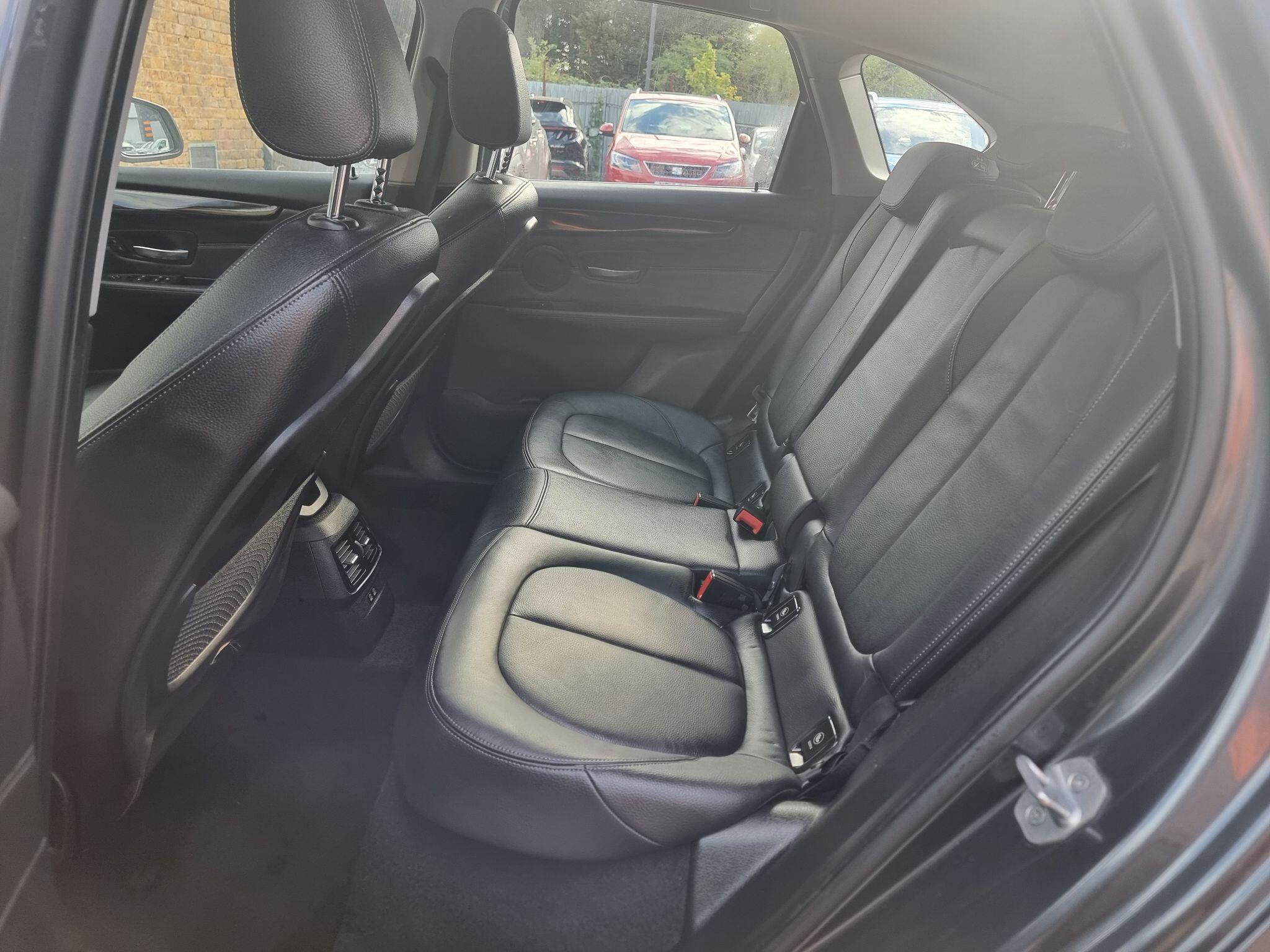 BMW 2 Series view 16