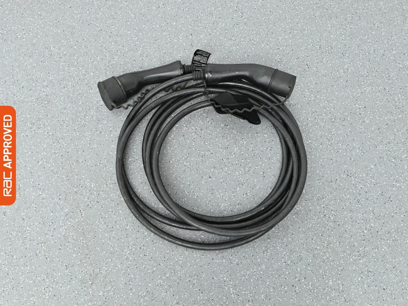 Volvo C40 view 30