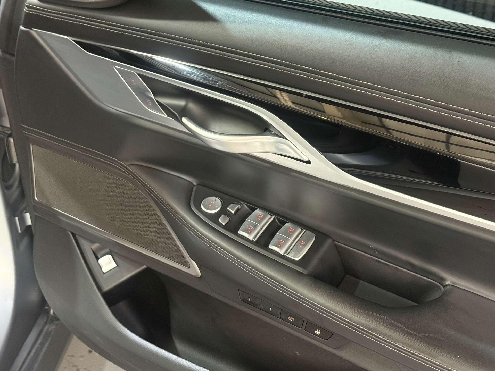 BMW 7 Series view 39