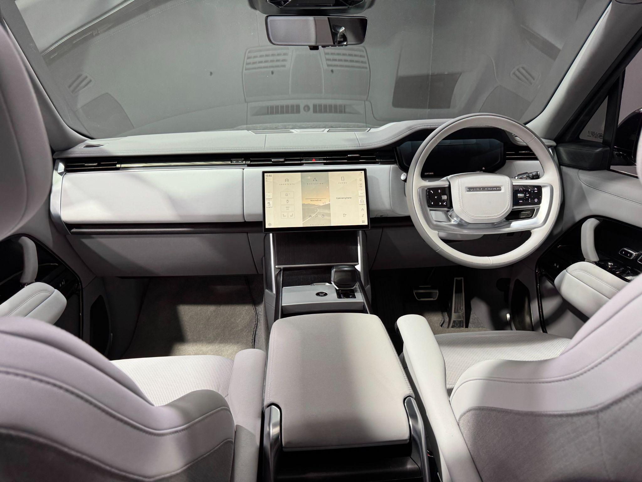 Land Rover Range Rover view 67