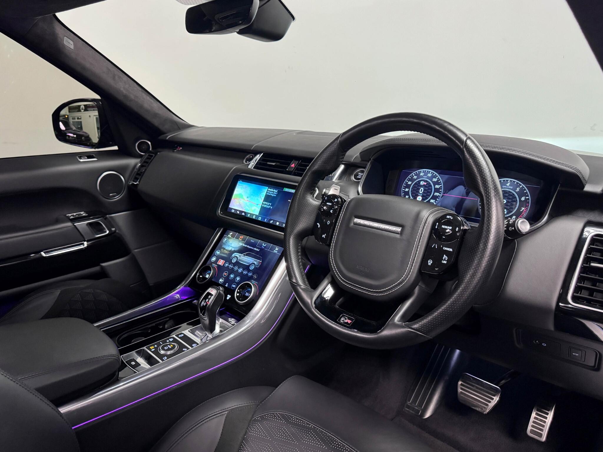 Land Rover Range Rover Sport view 40
