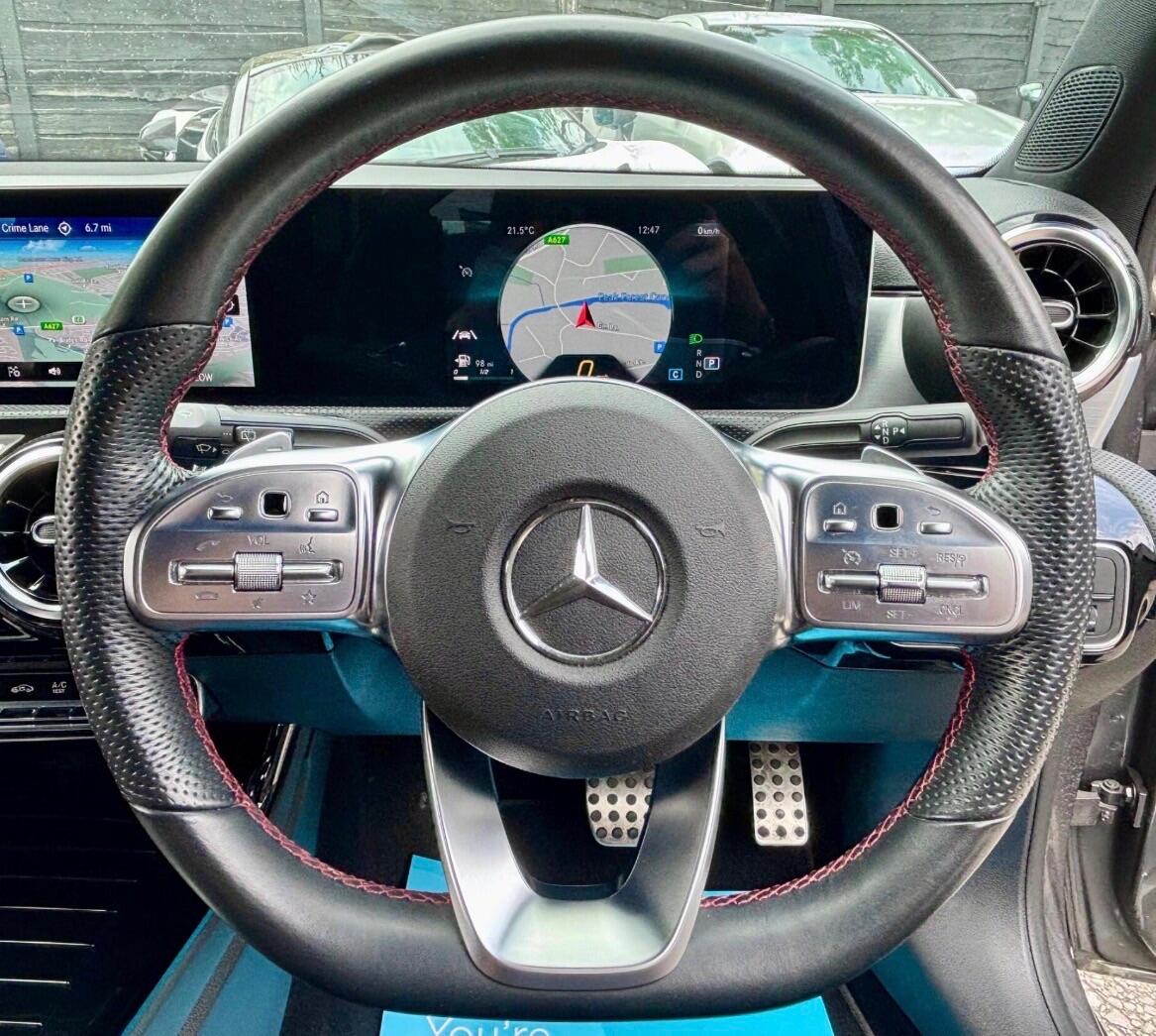 Mercedes-Benz A-Class view 26