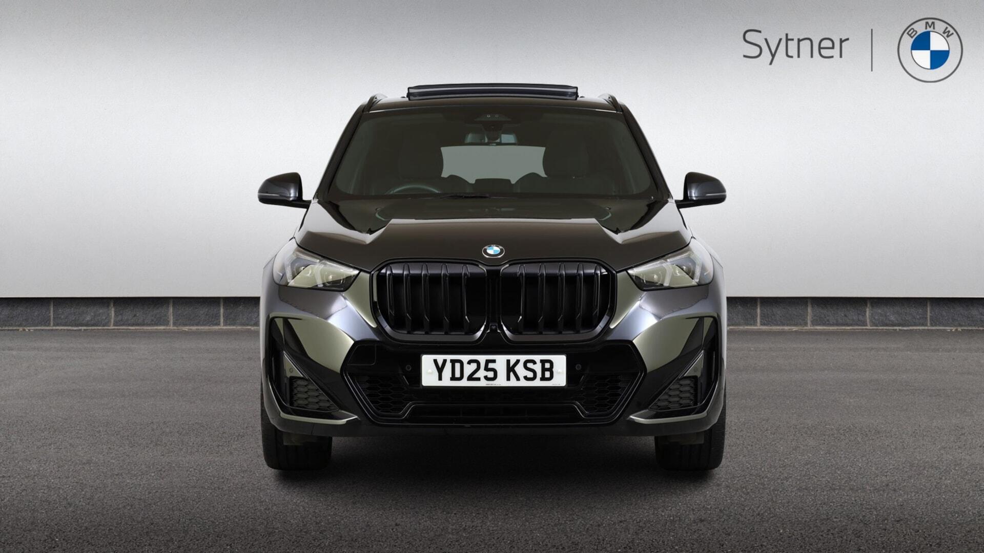 BMW X1 view 16