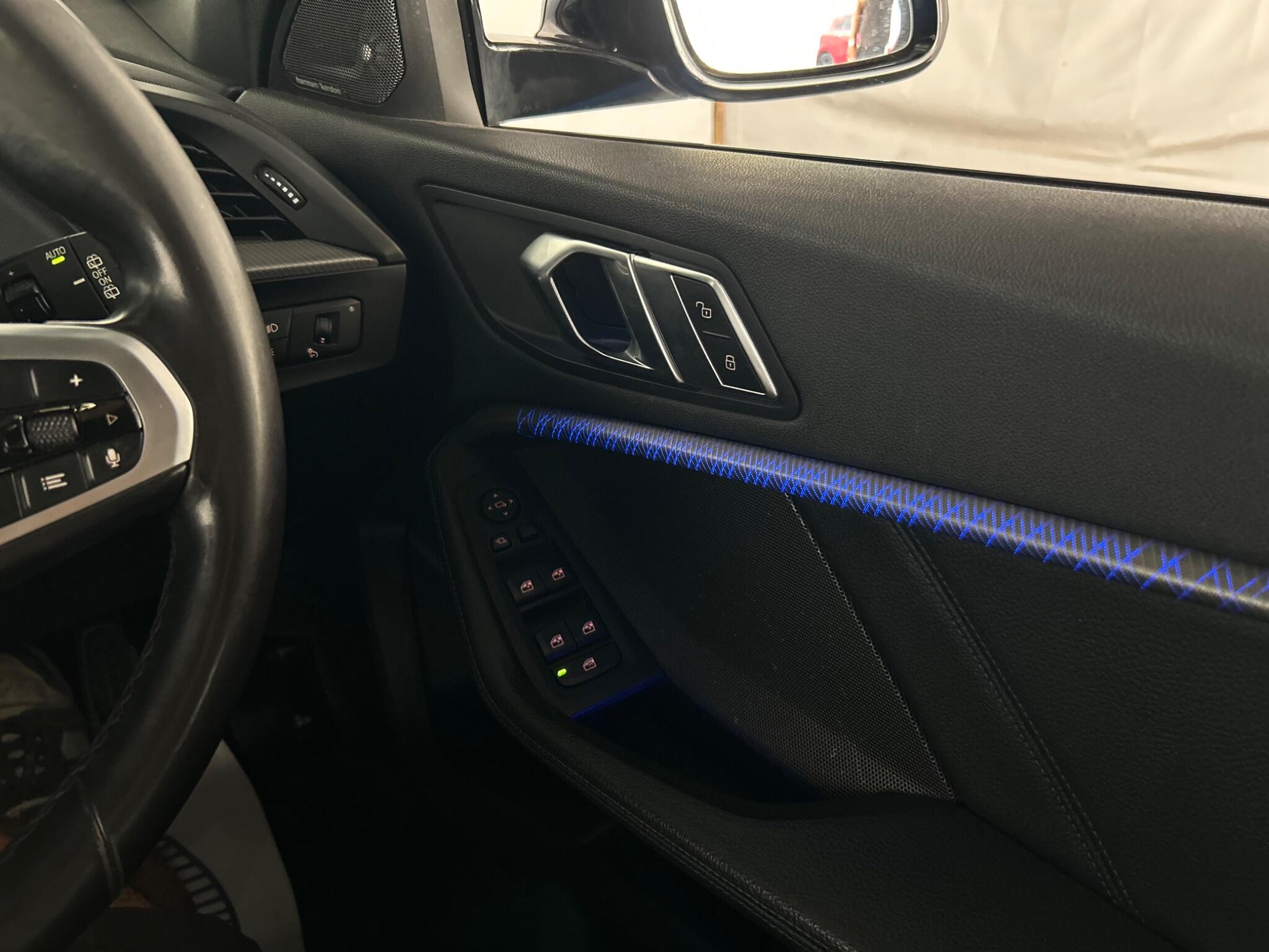 BMW 1 Series view 52