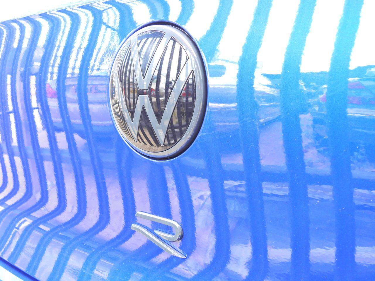 Volkswagen Golf view 44