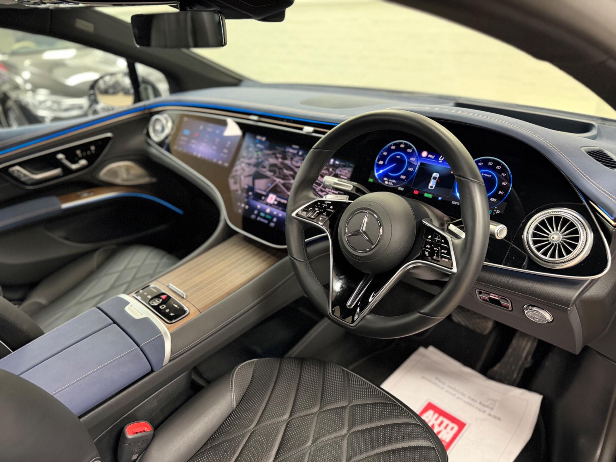 Mercedes-Benz EQS view 2