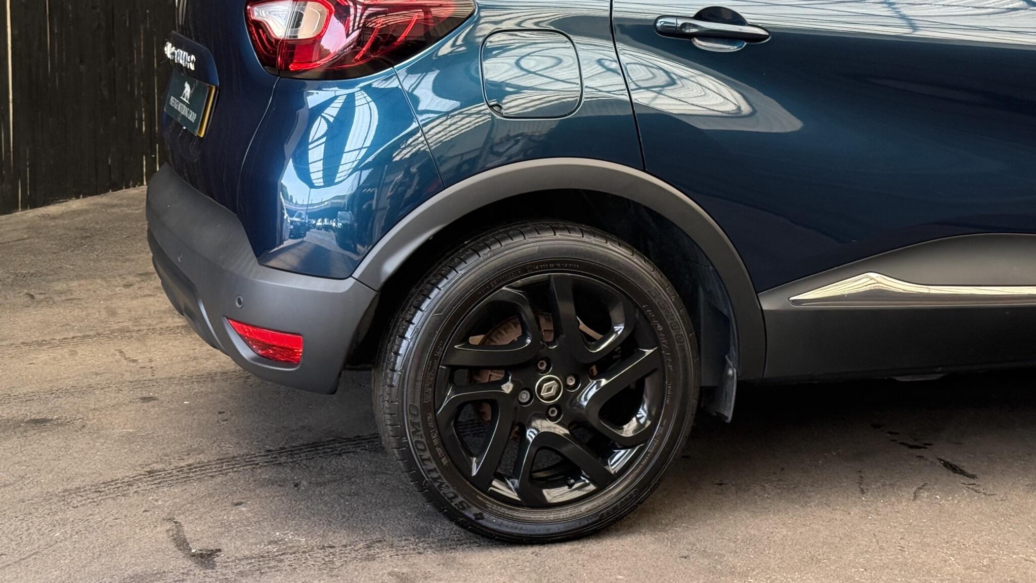 Renault Captur view 13