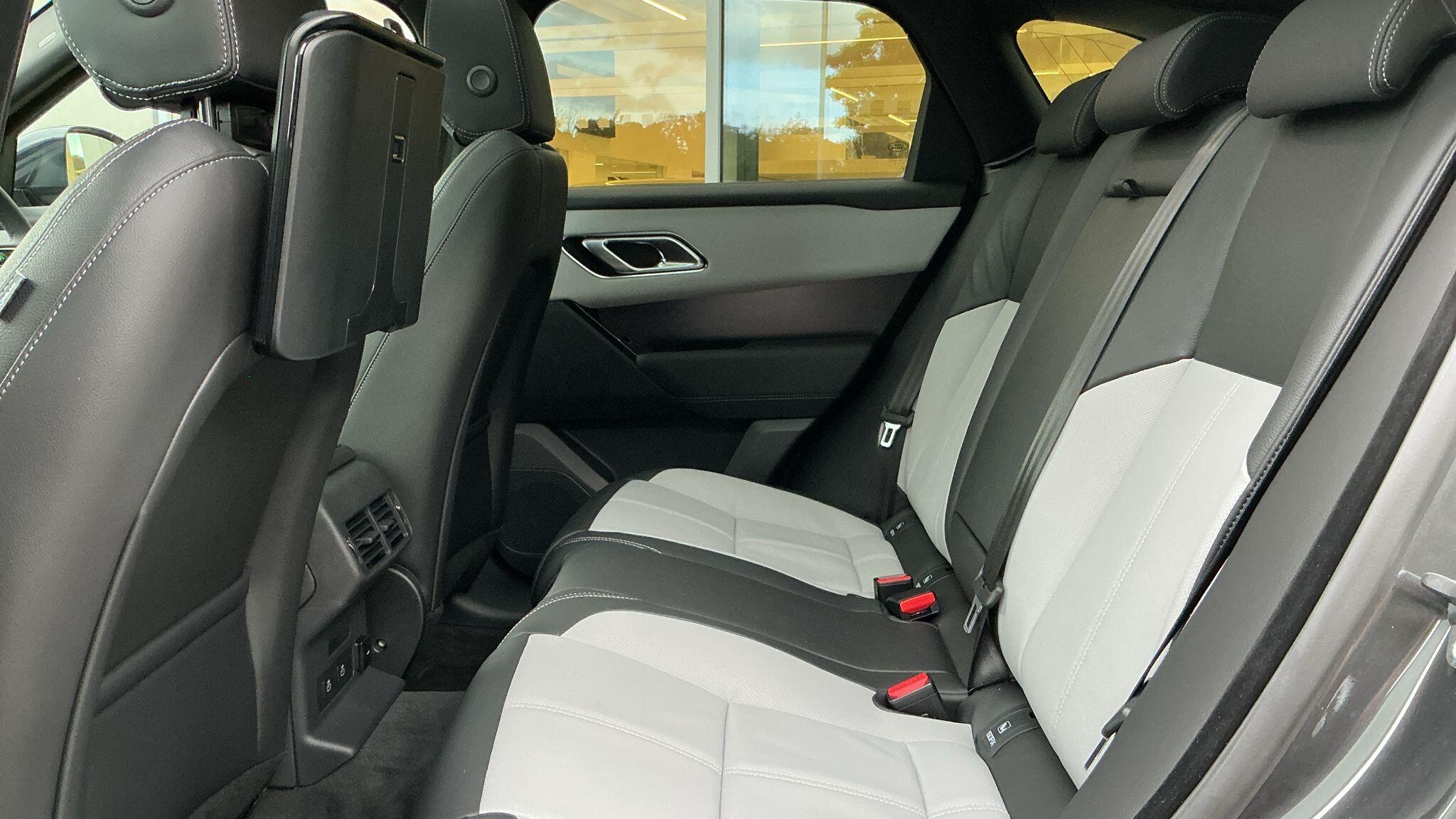 Land Rover Range Rover Velar view 9