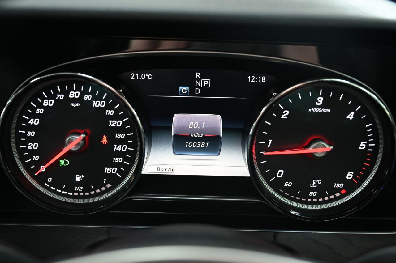 Mercedes-Benz E Class view 22
