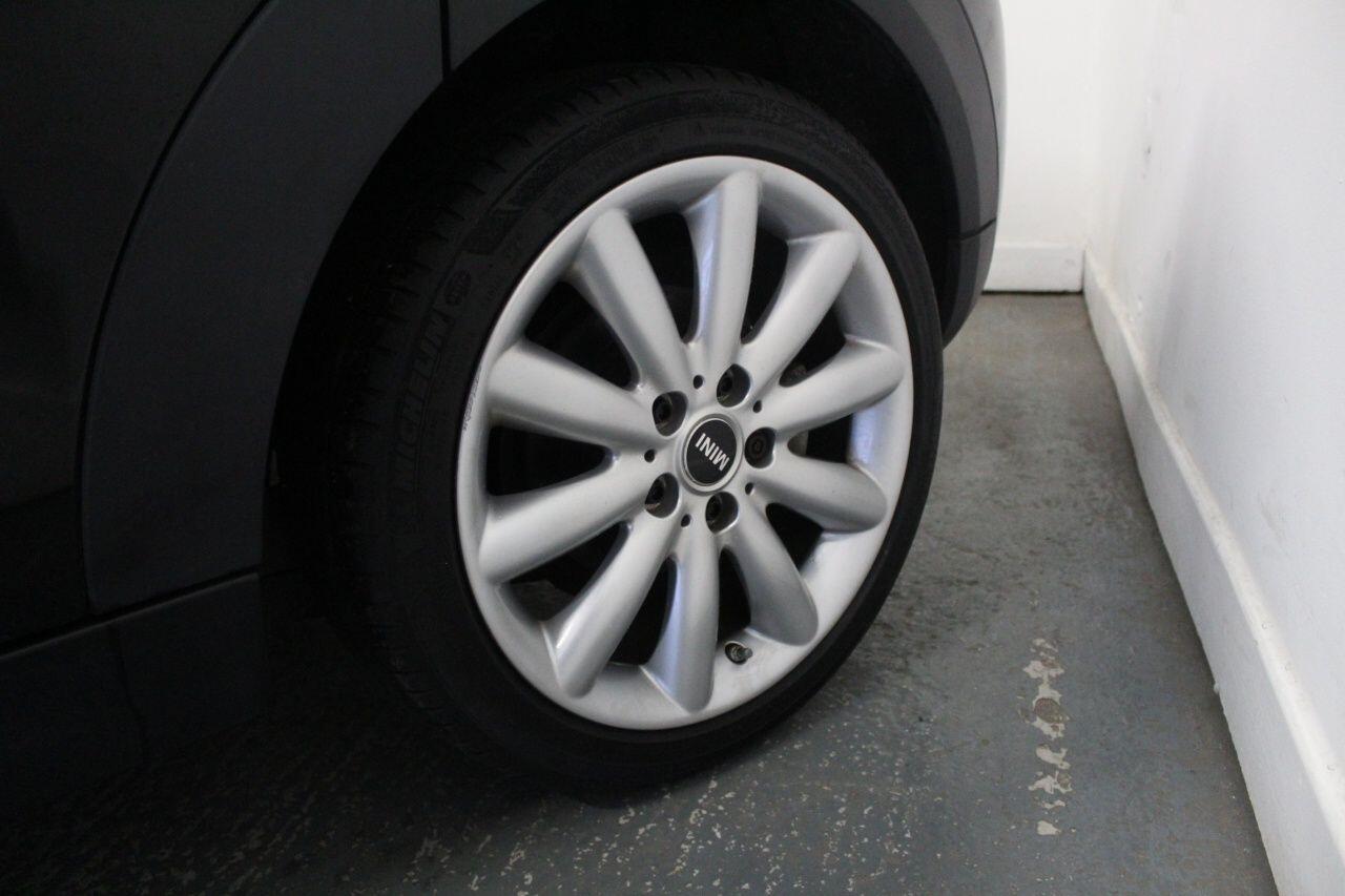 Mini Hatch view 56