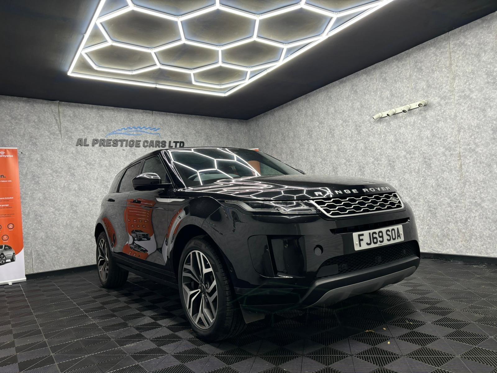 Land Rover Range Rover Evoque view 3