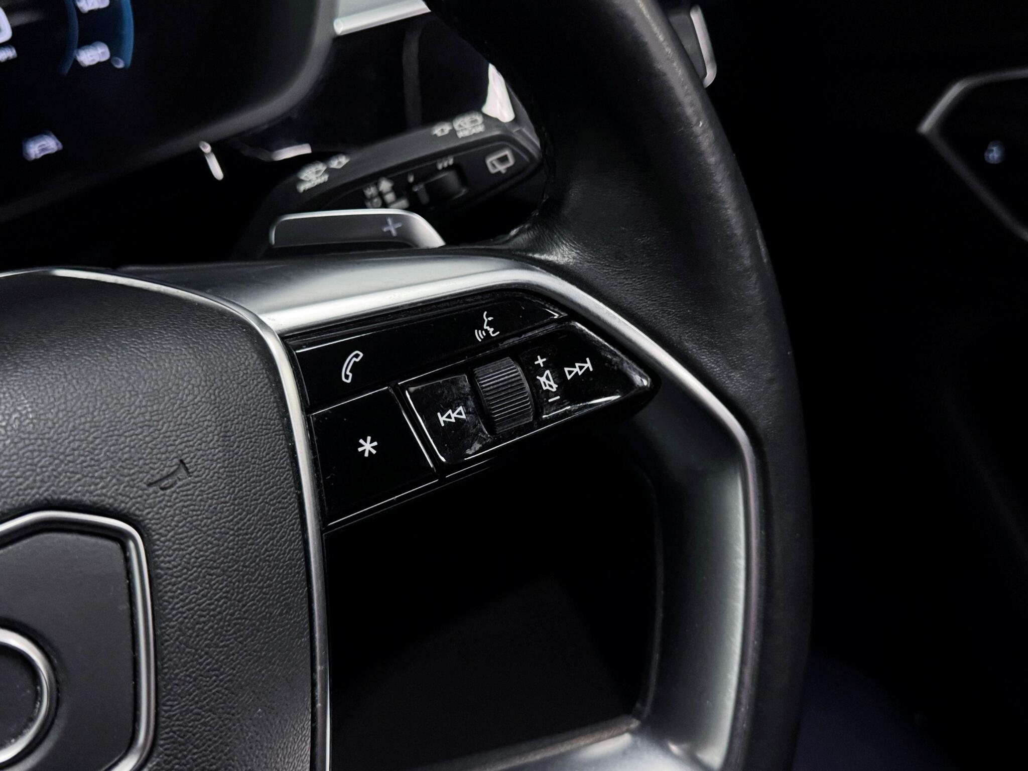 Audi E-Tron view 14