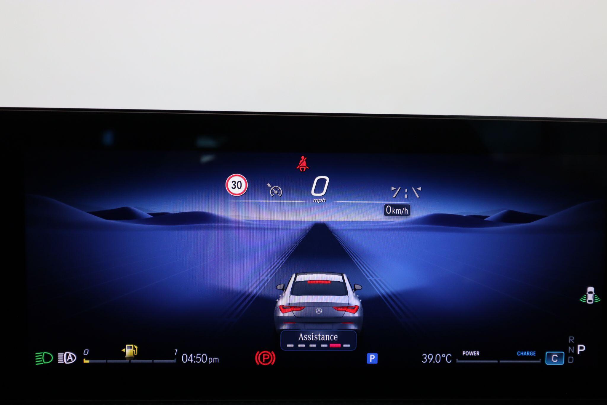 Mercedes-Benz Cla view 40