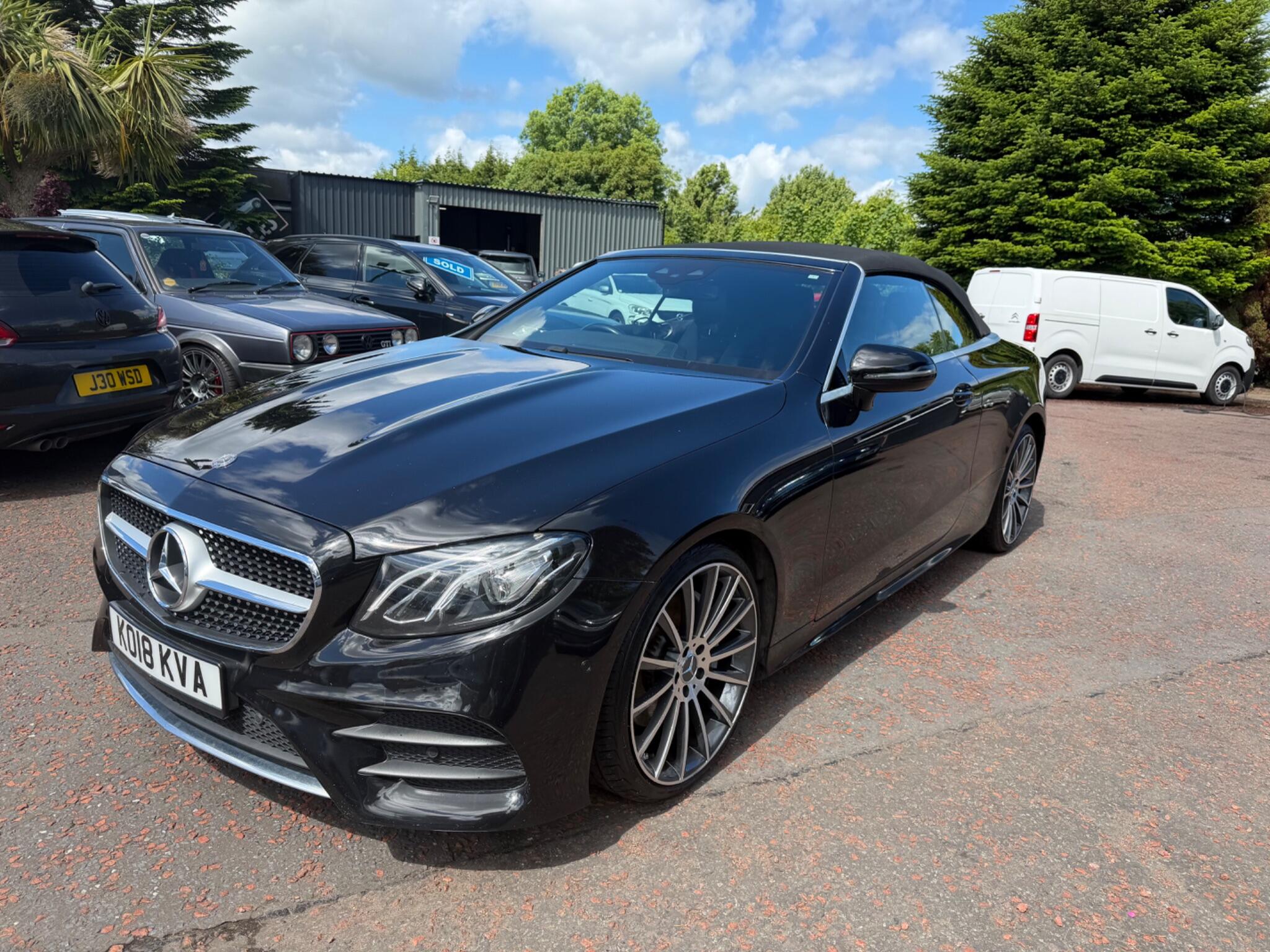 Mercedes-Benz E Class view 3
