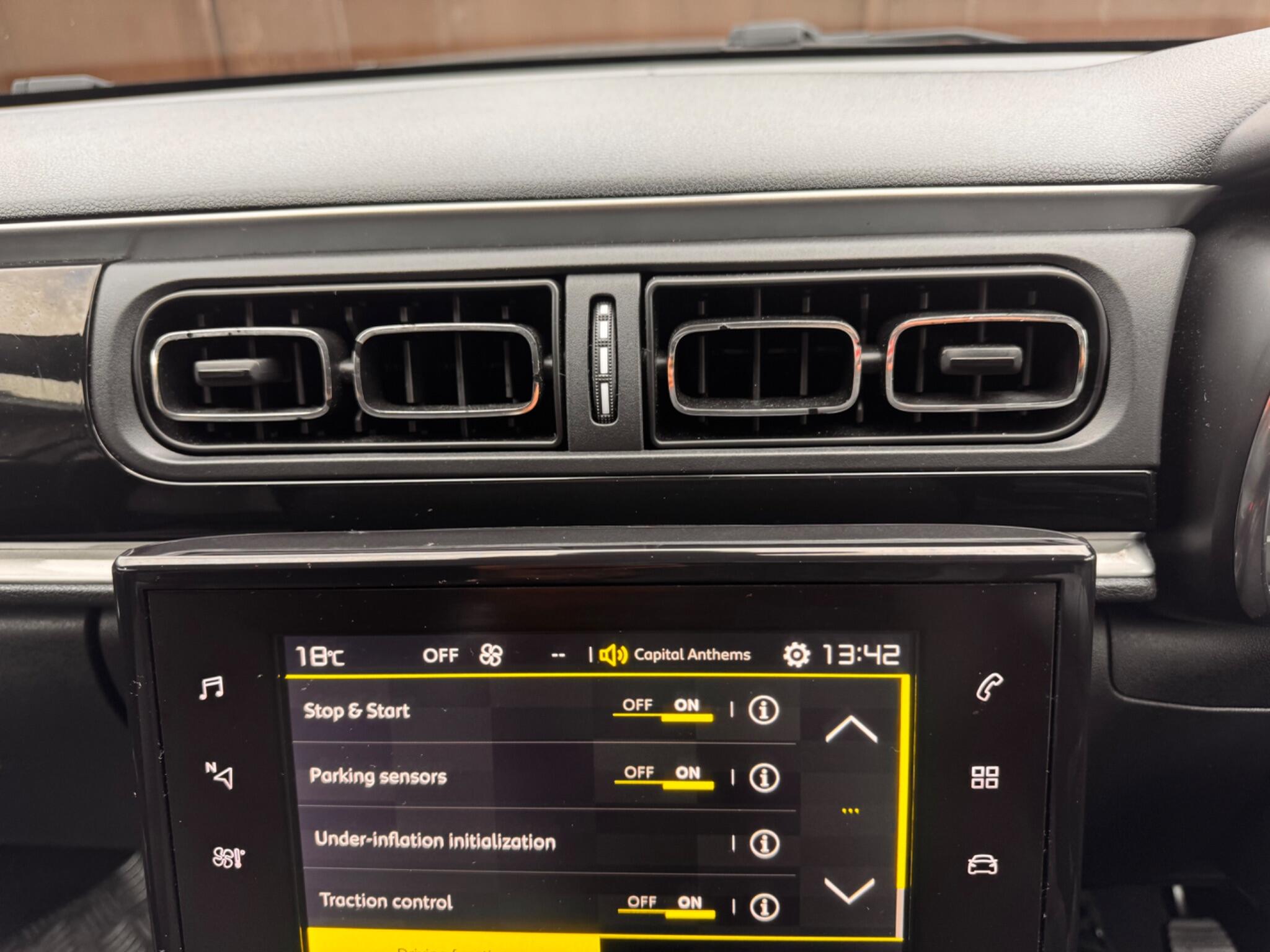 Citroen C3 view 24