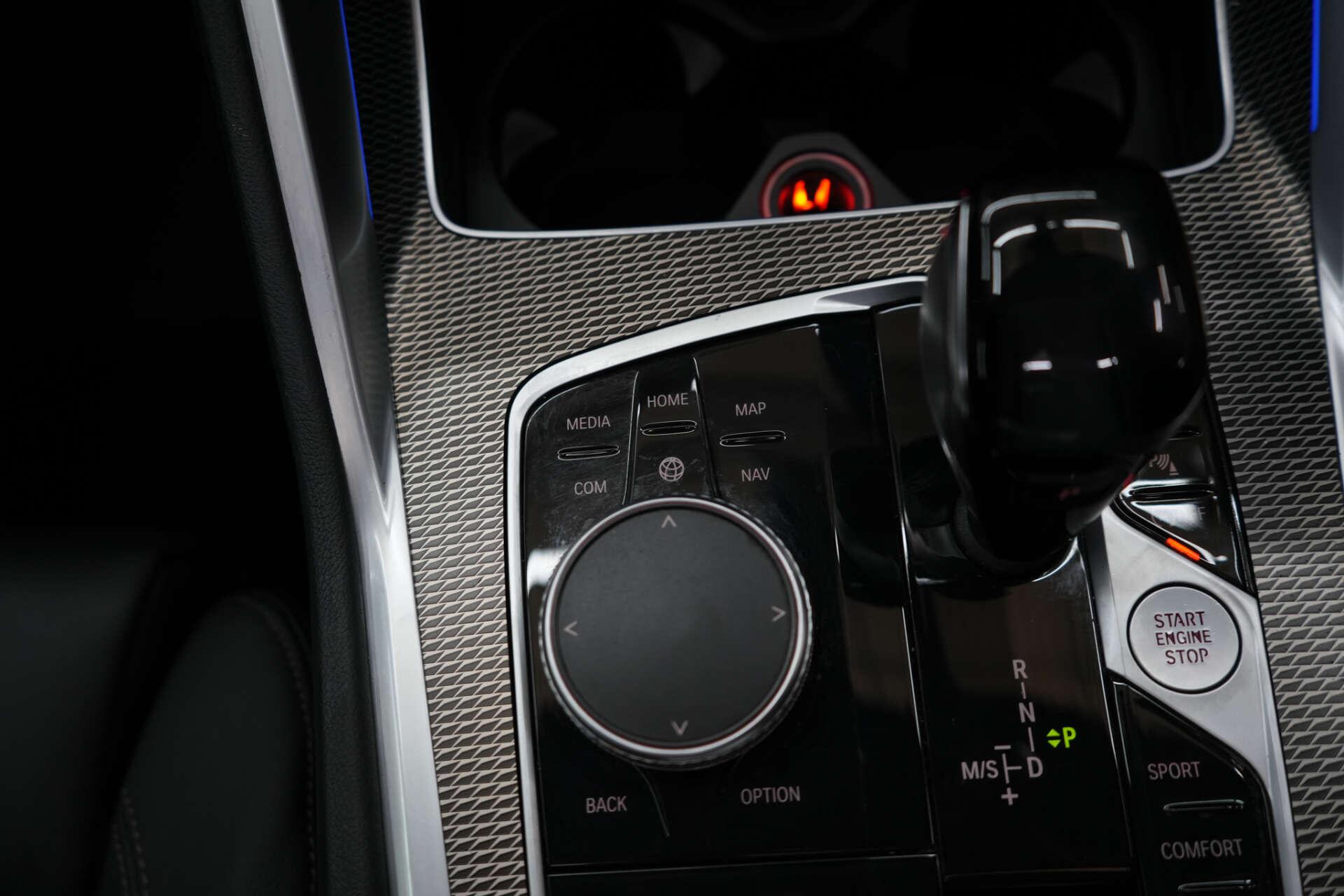 BMW X6 view 27