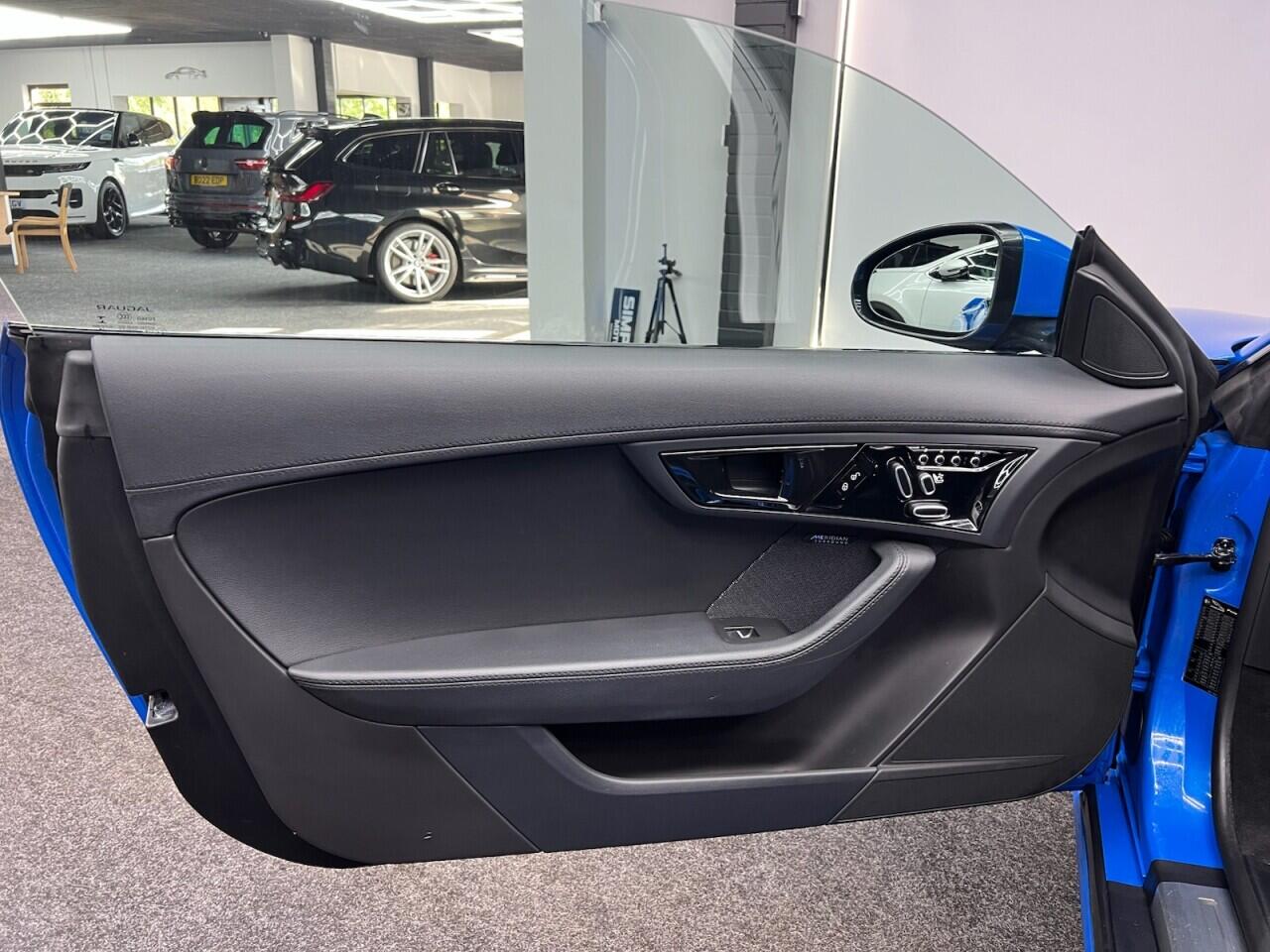 Jaguar F-Type view 27
