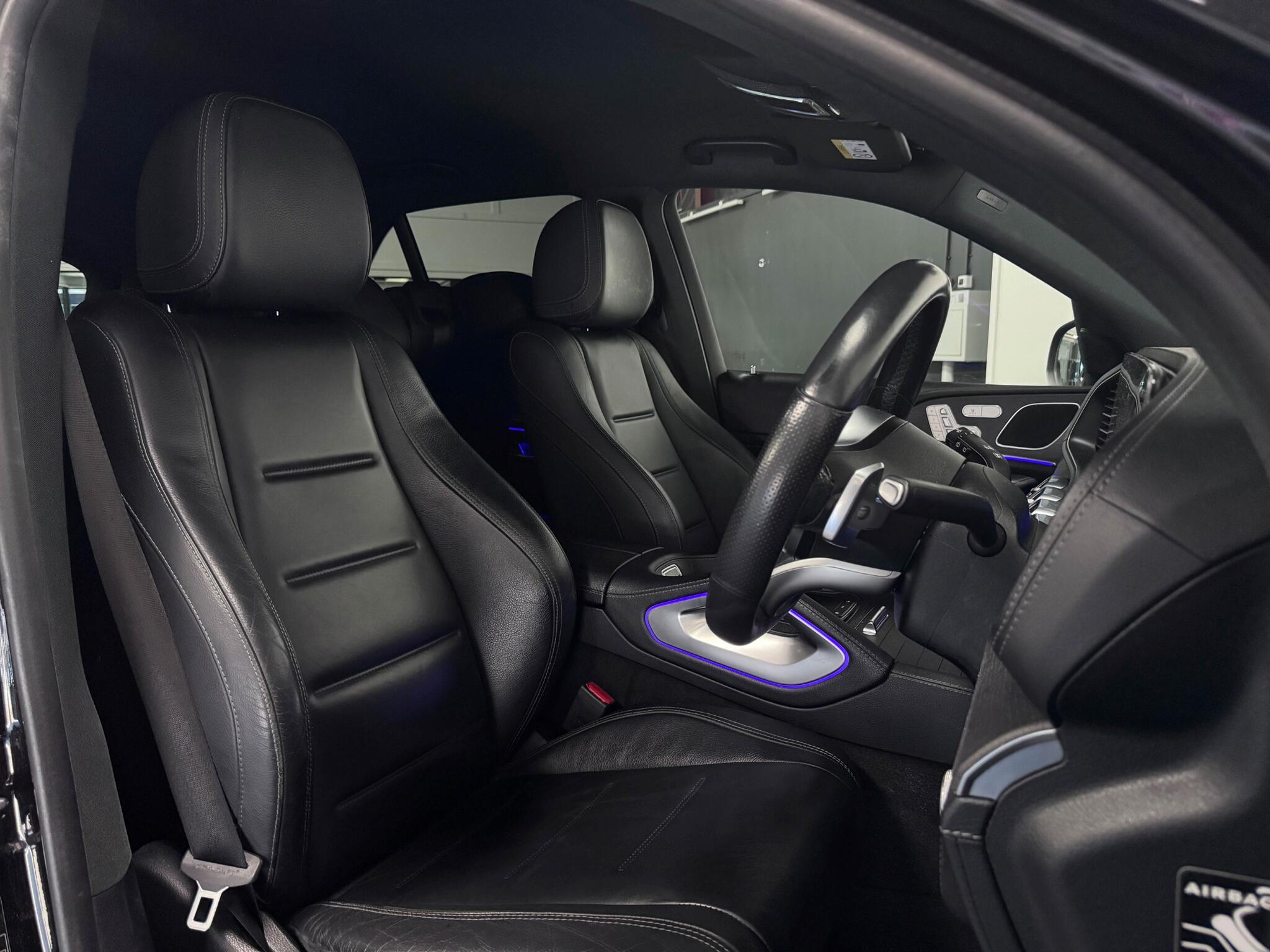 Mercedes-Benz GLE view 27