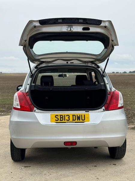 2013 Suzuki Swift image 20