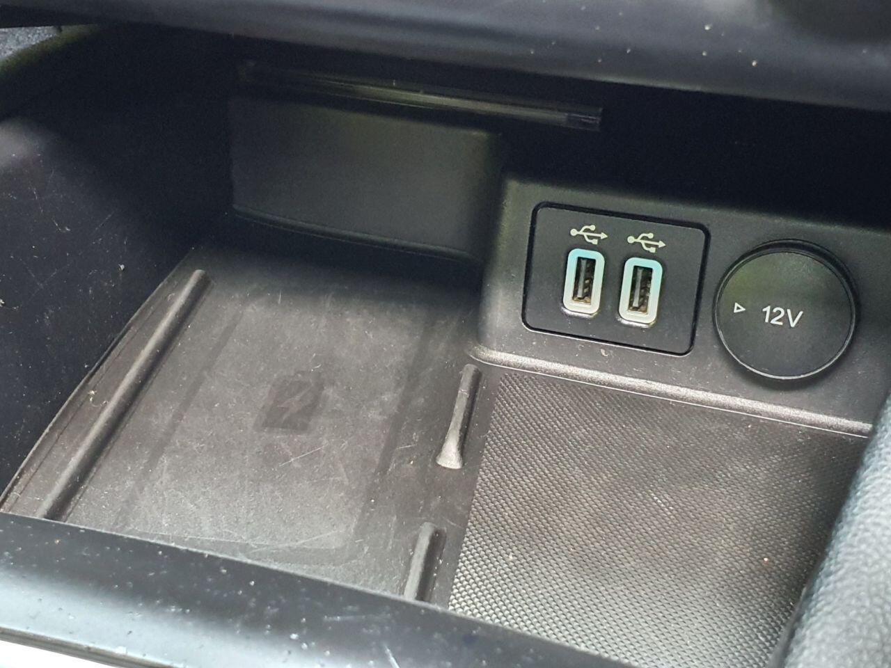 Ford Kuga view 40