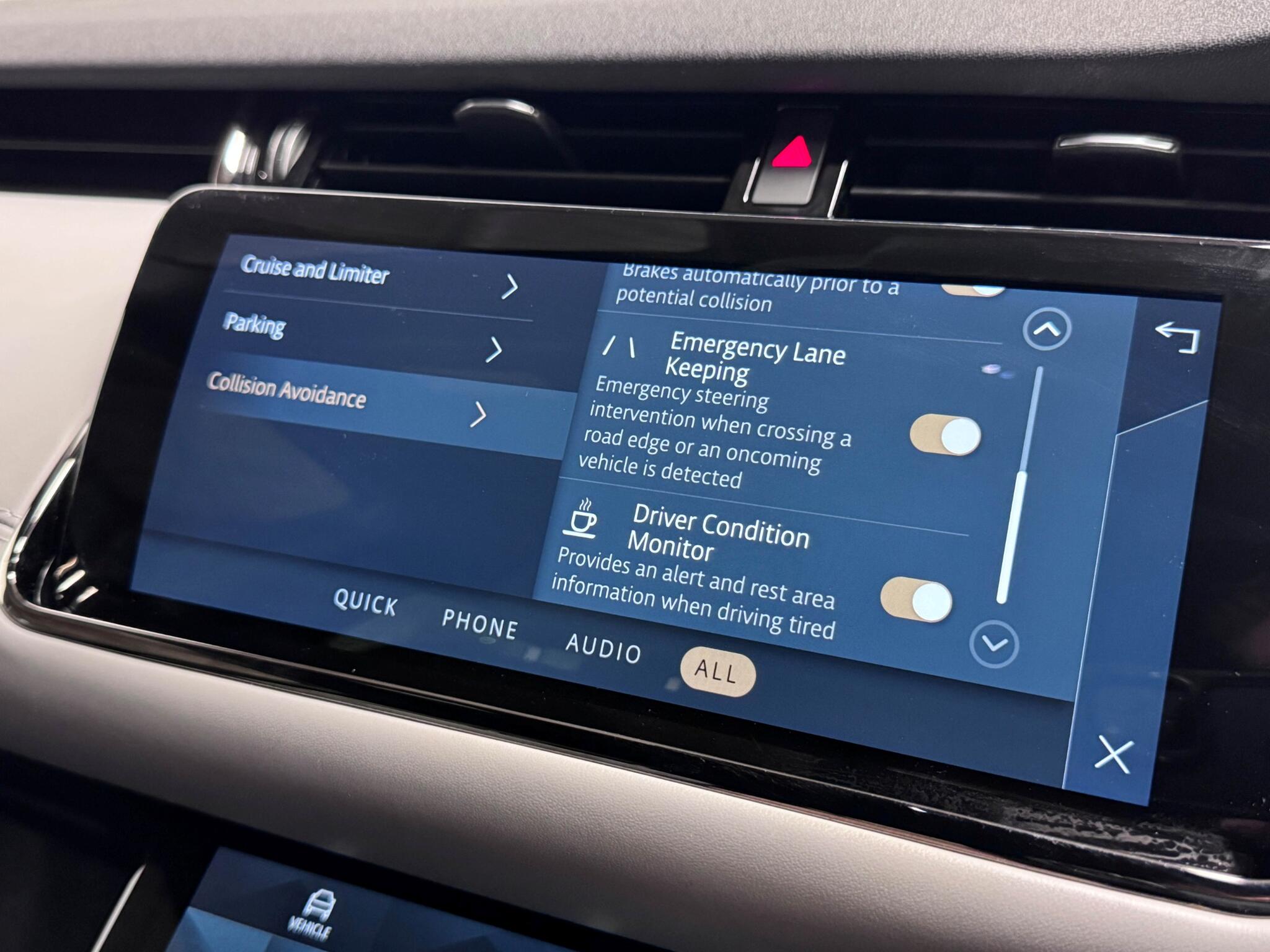Land Rover Range Rover Evoque view 51
