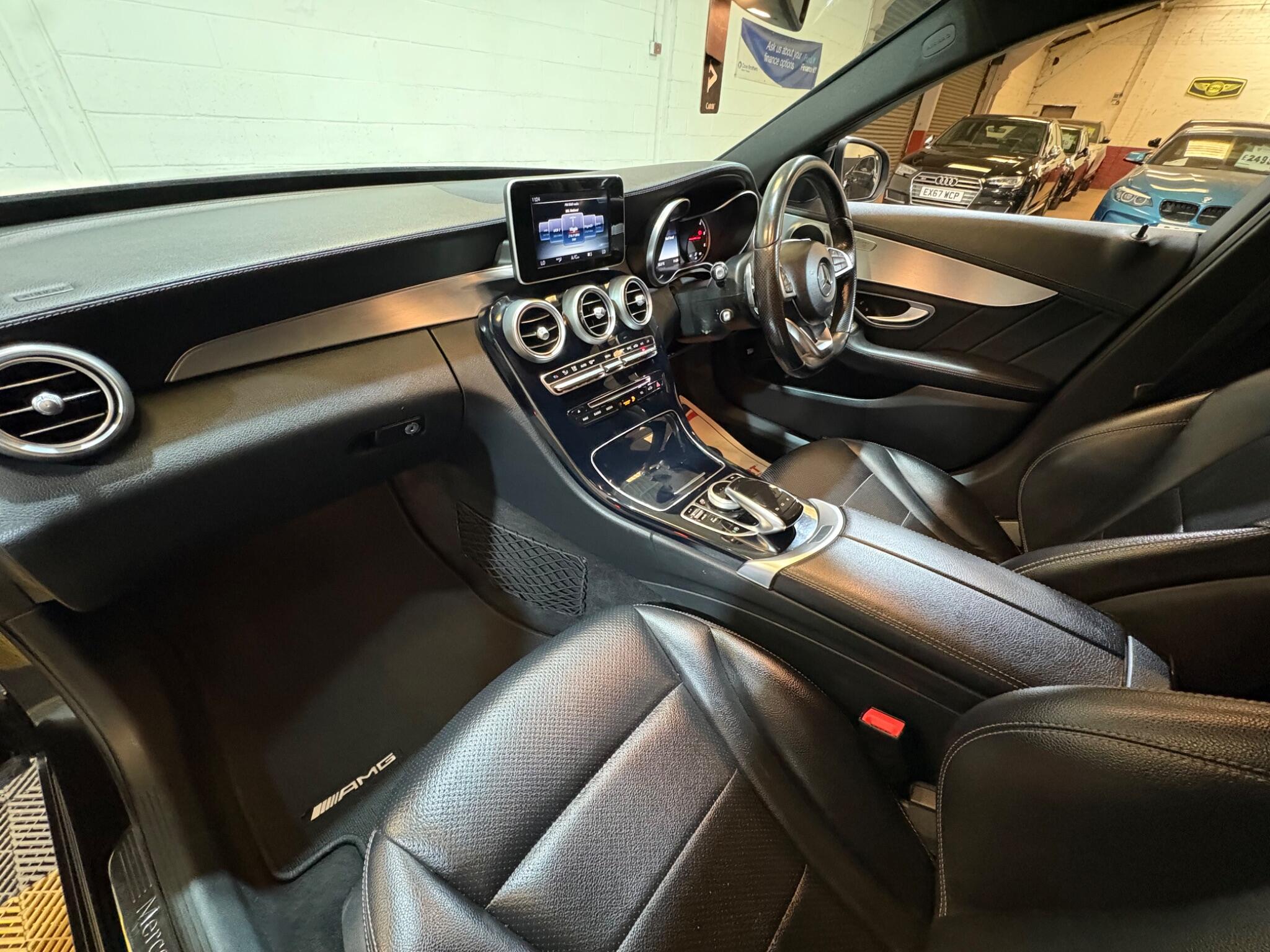 Mercedes-Benz C Class view 58