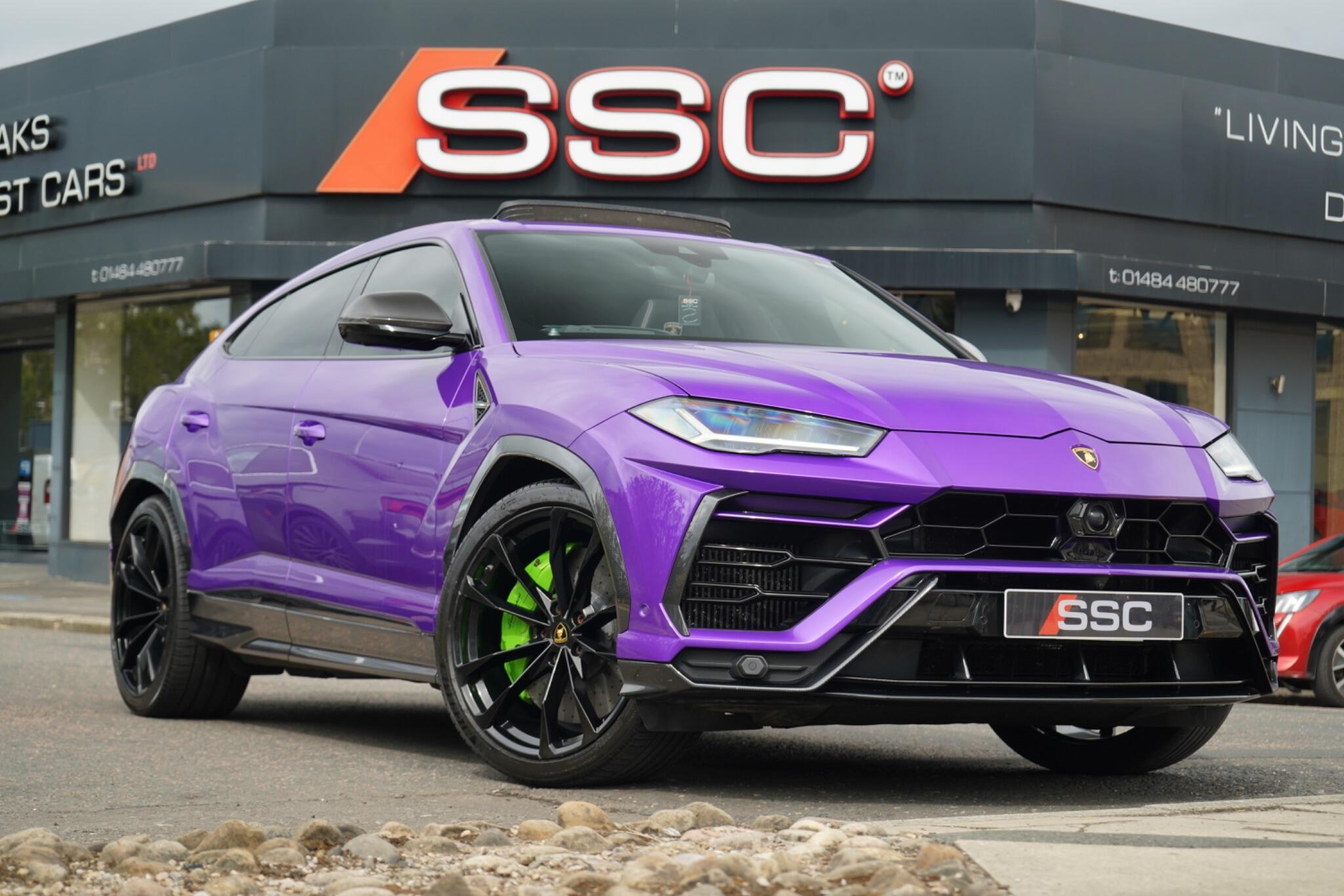 Lamborghini Urus main image