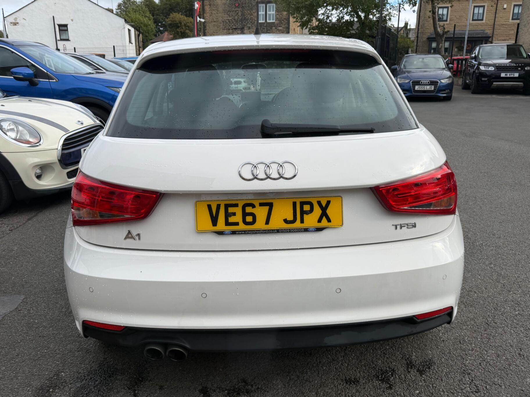 Audi A1 view 7