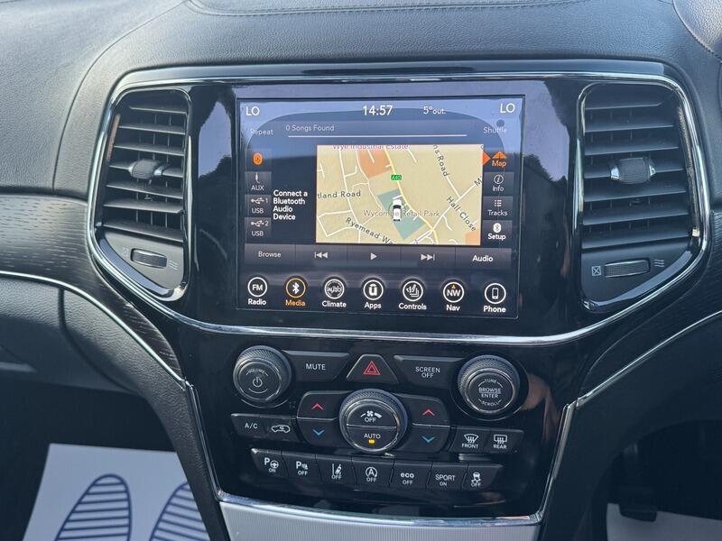 2019 Jeep Grand Cherokee 3.0 V6 MultiJetII Summit Auto 4WD Euro 6 (s/s) 5dr • 45,000 miles image 45