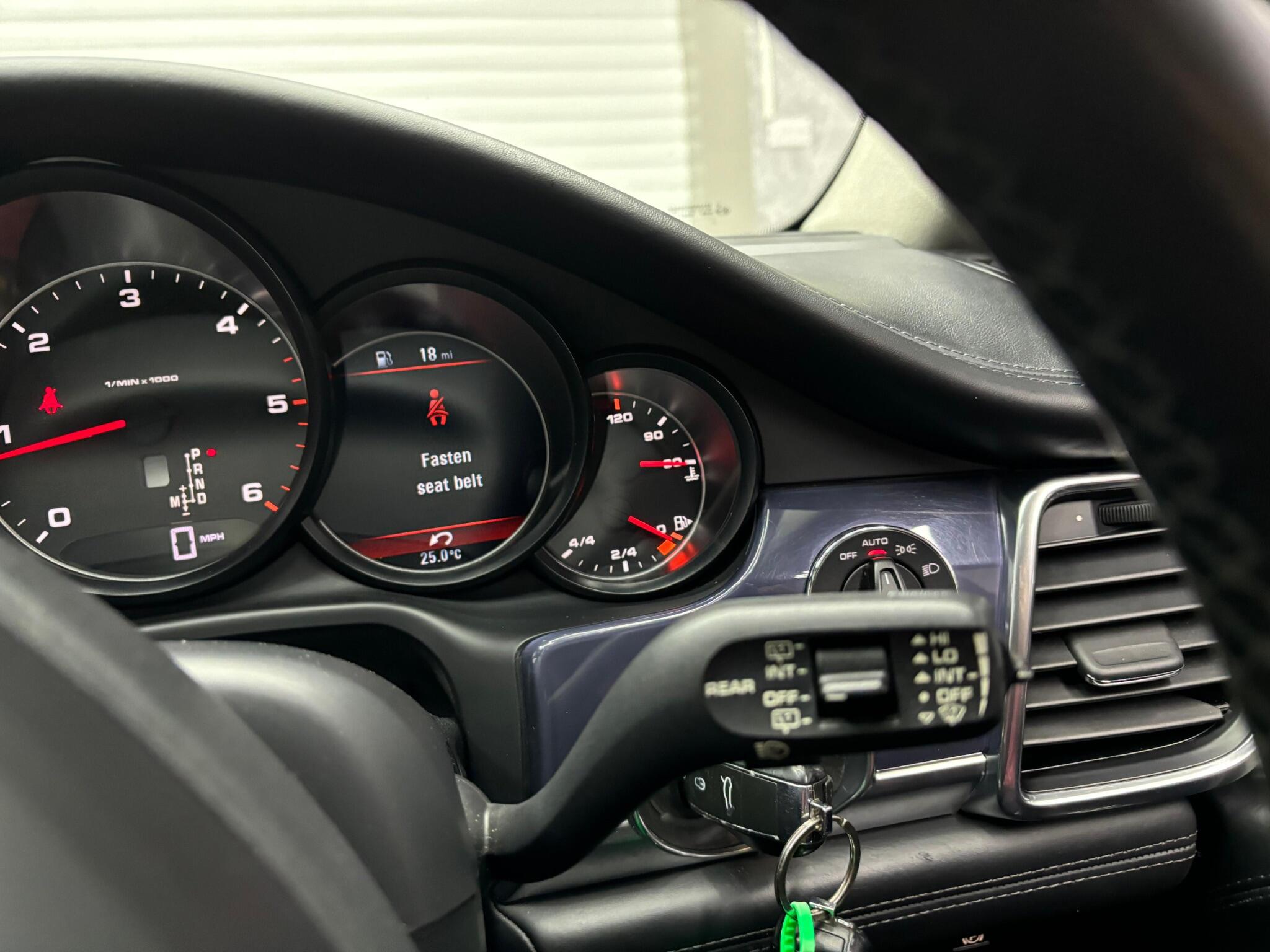 Porsche Panamera view 22