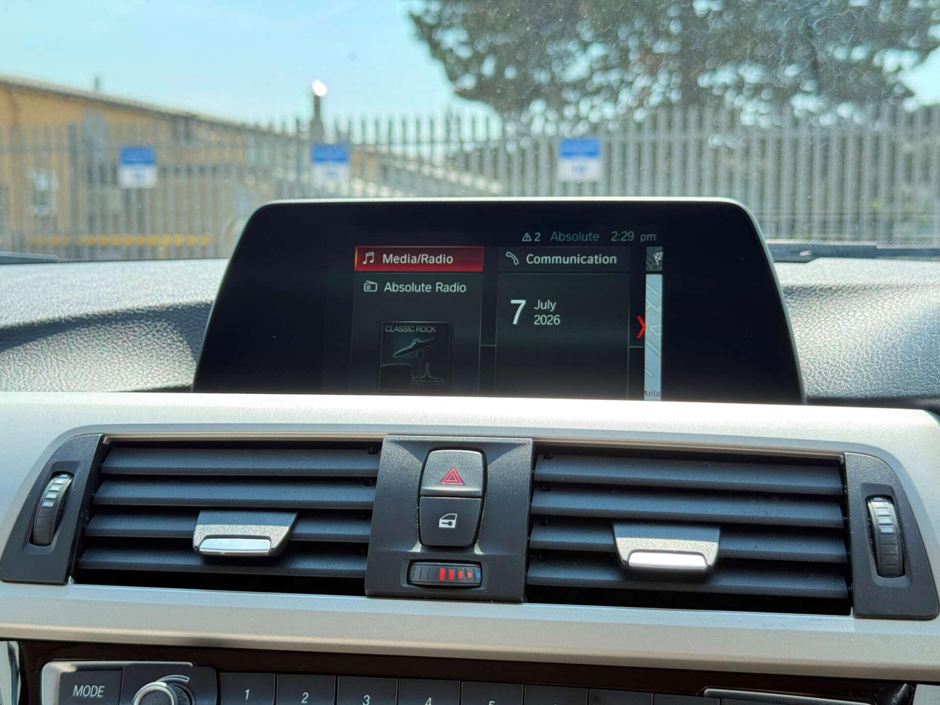 BMW 3 Series view 64
