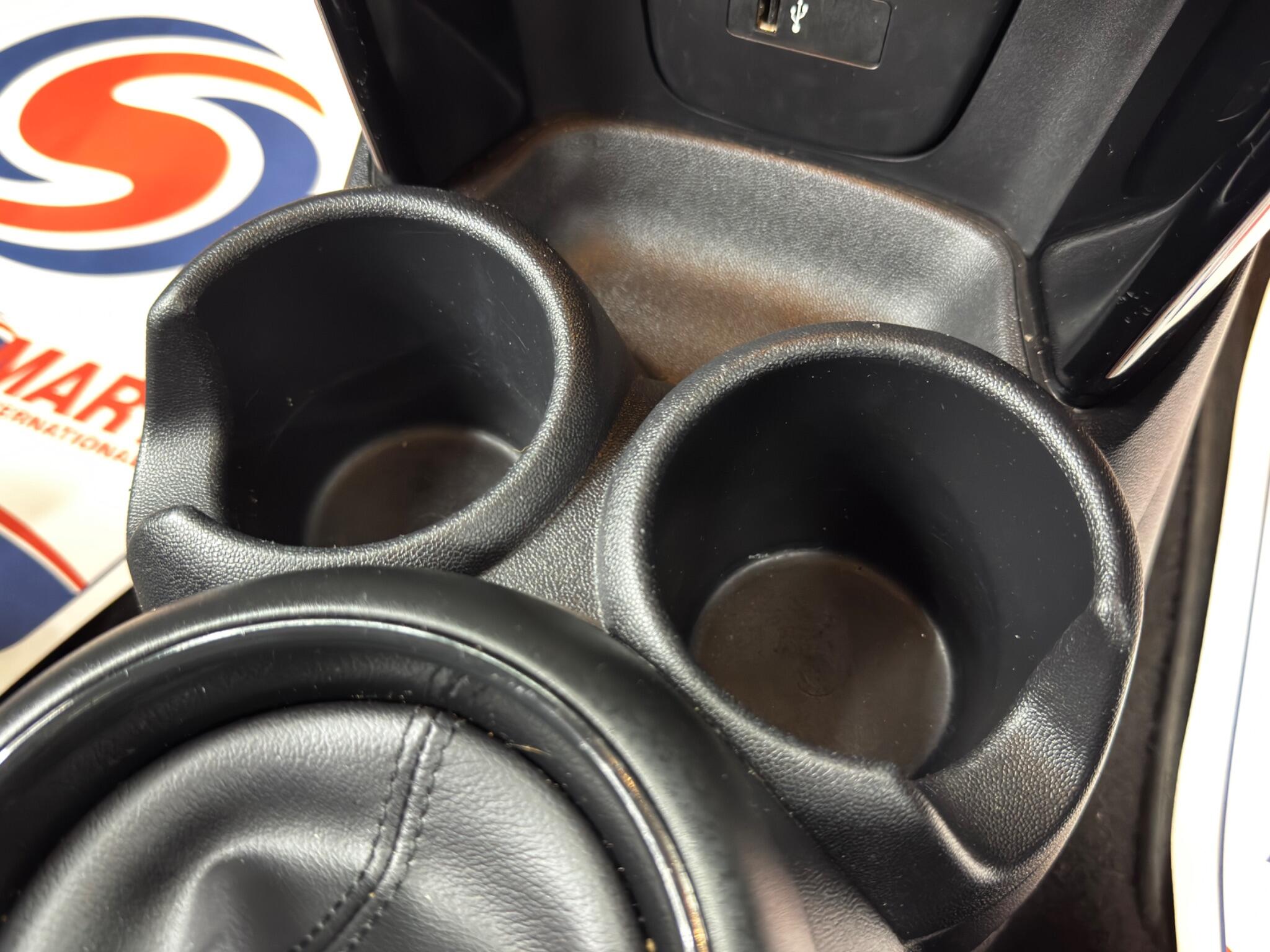 MINI Hatch view 25
