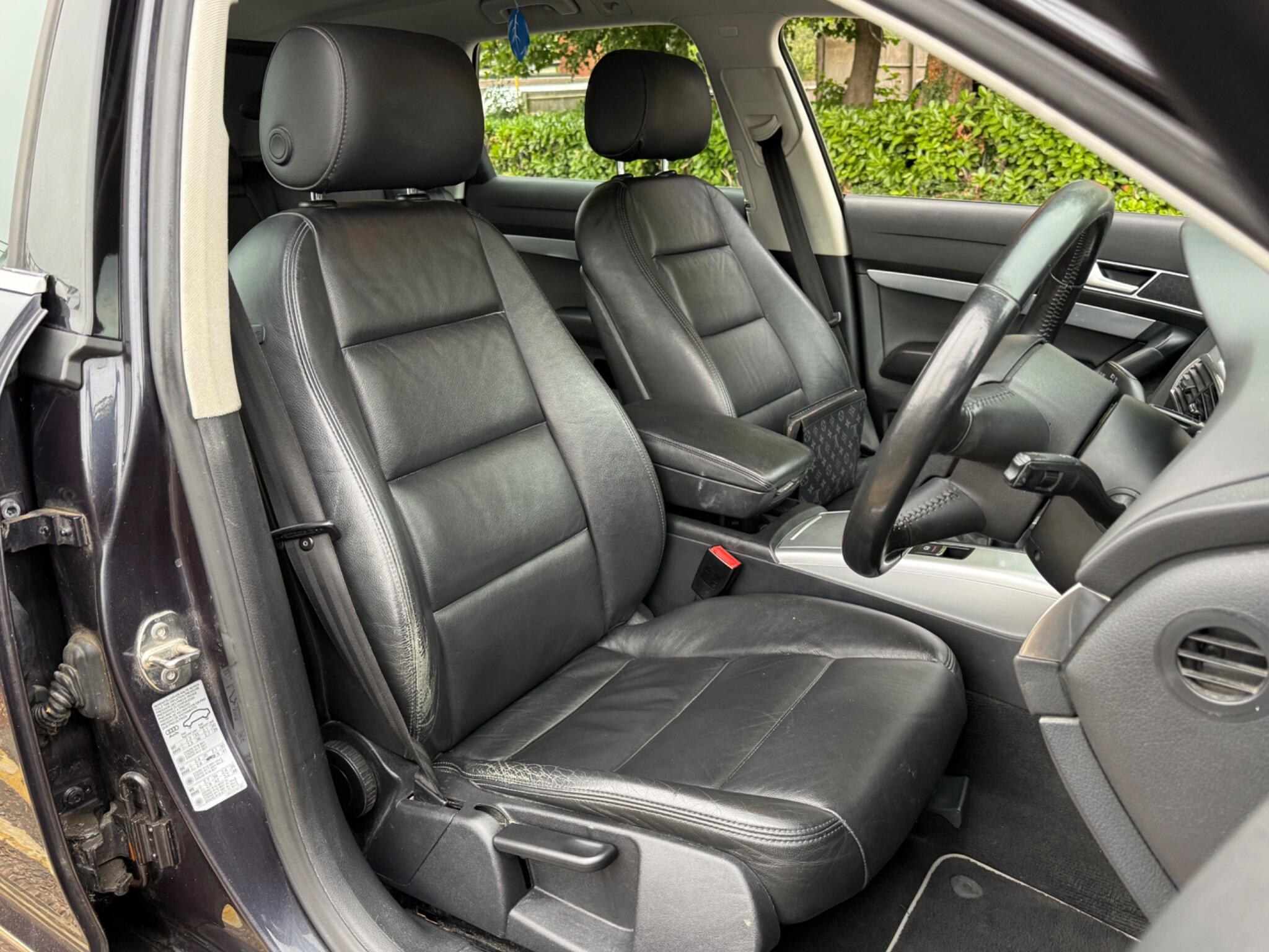 Audi A6 Avant - Image 9