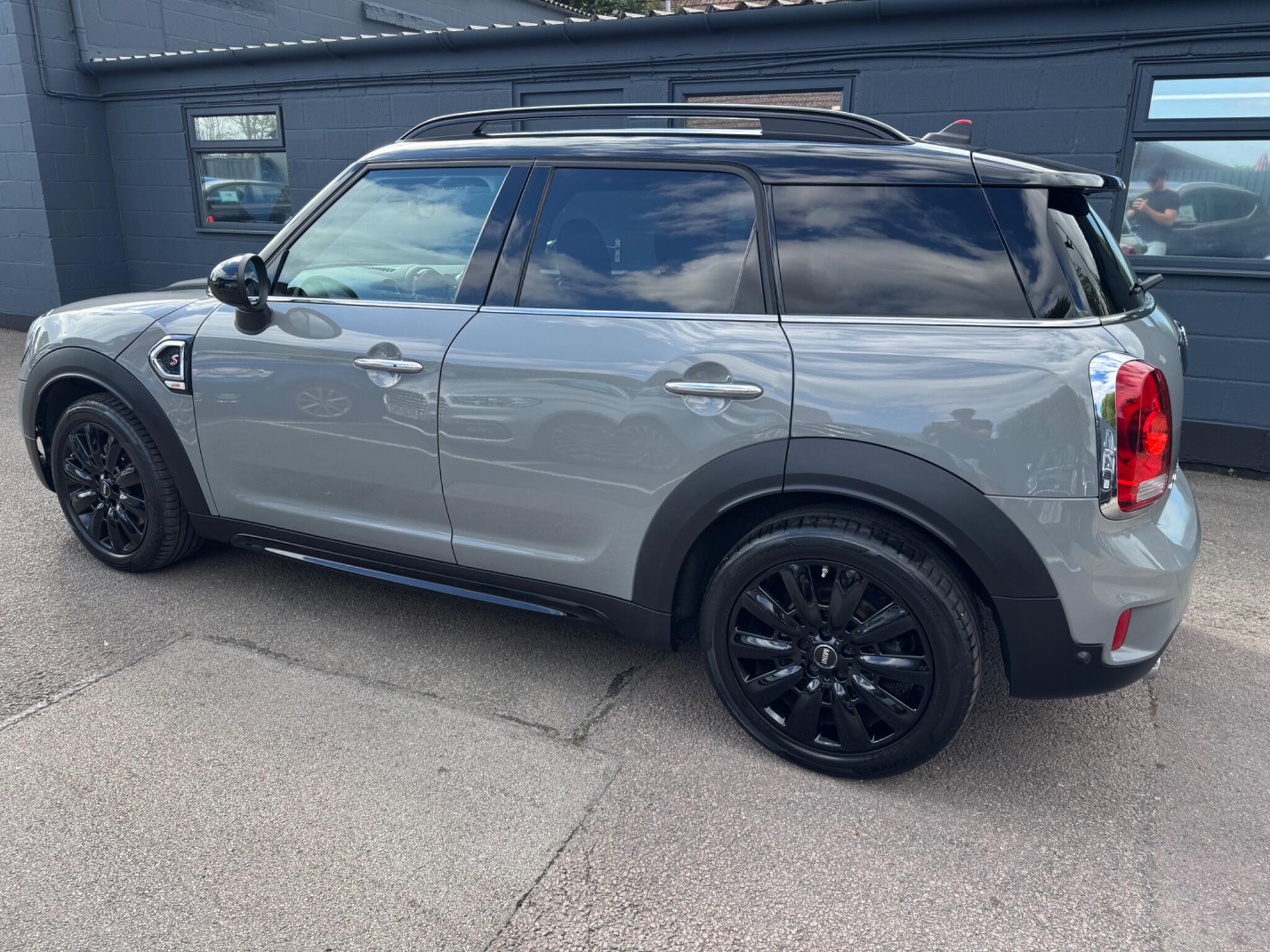 Mini Countryman view 10