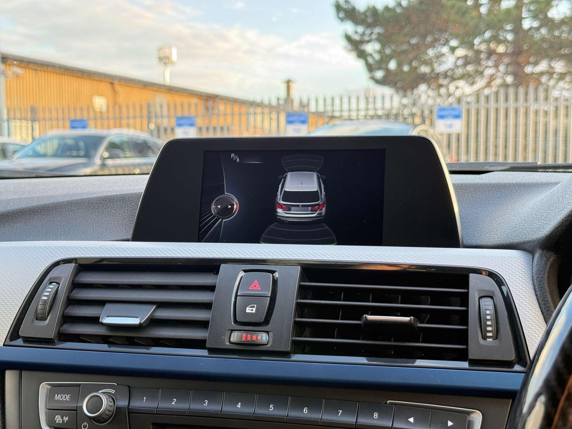 BMW 3 Series view 71