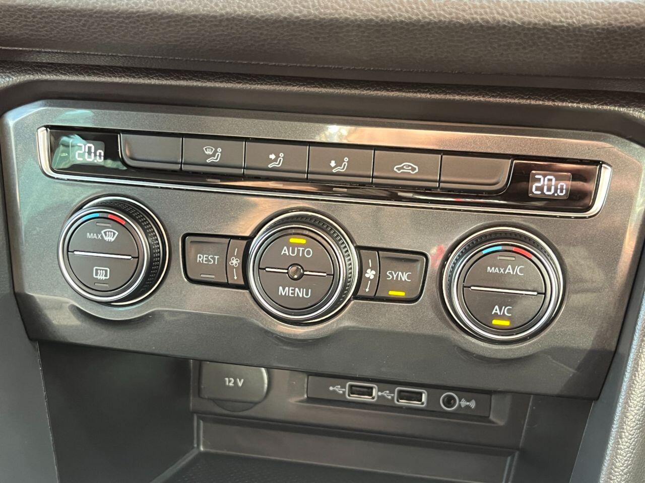 Volkswagen Tiguan view 22