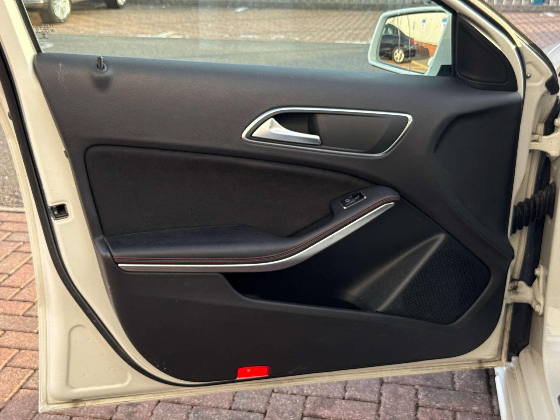 Mercedes-Benz A Class view 42
