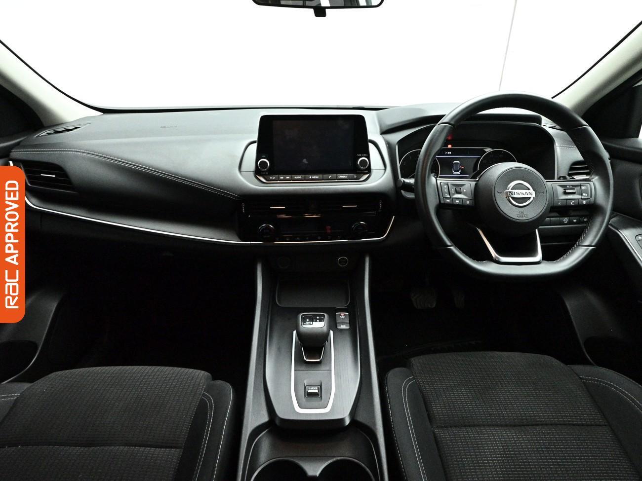 Nissan Qashqai view 2