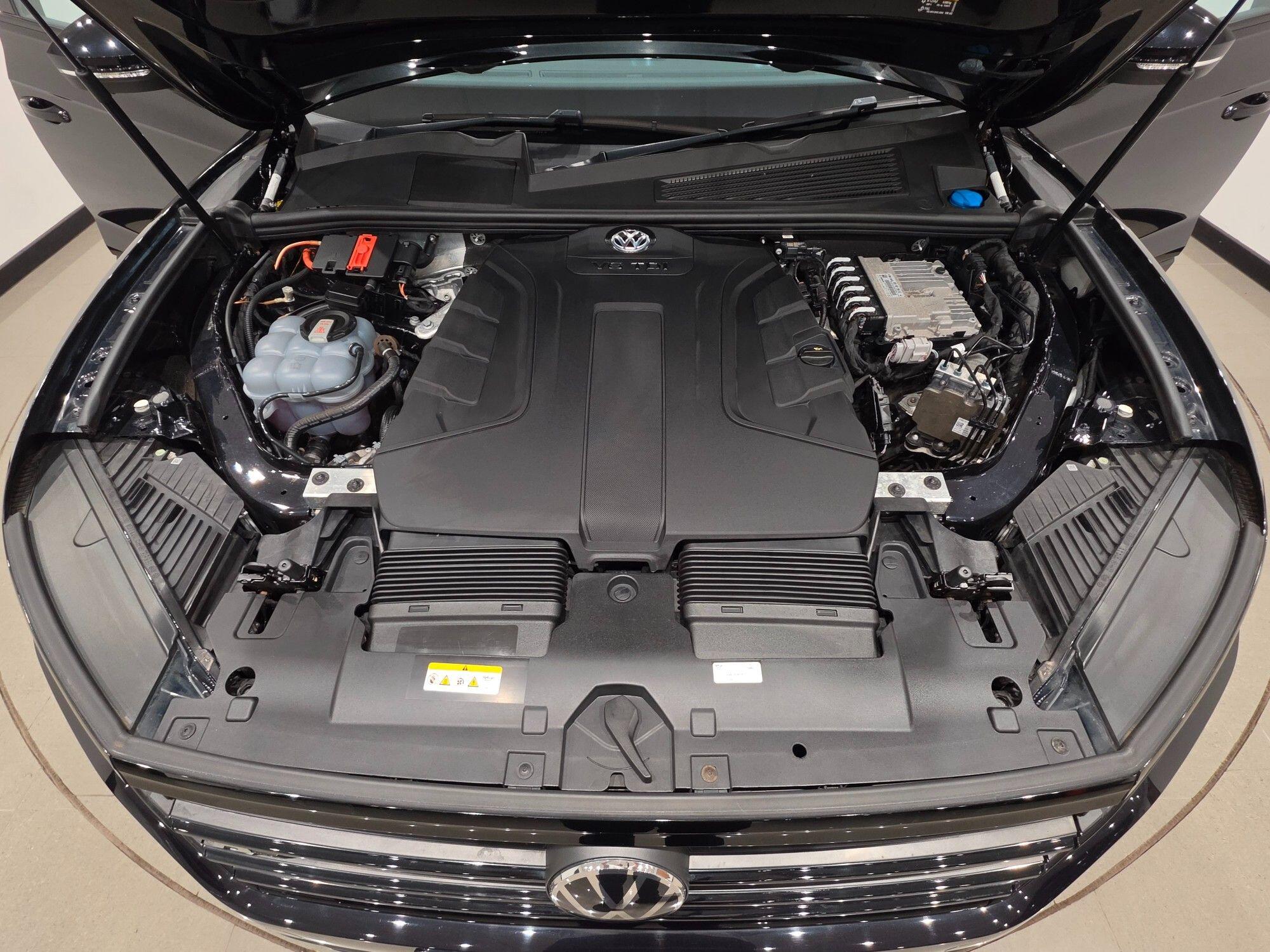 Volkswagen Touareg view 46