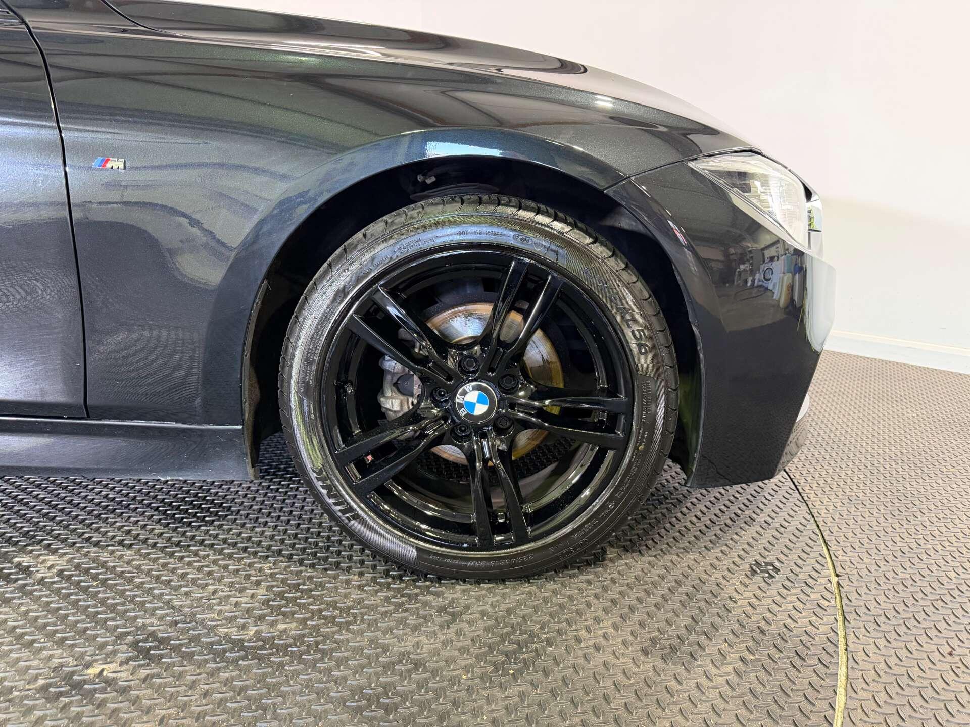 BMW 3 Series view 53