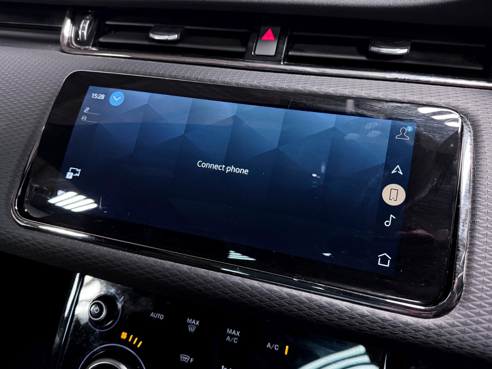 Land Rover Range Rover Evoque view 39