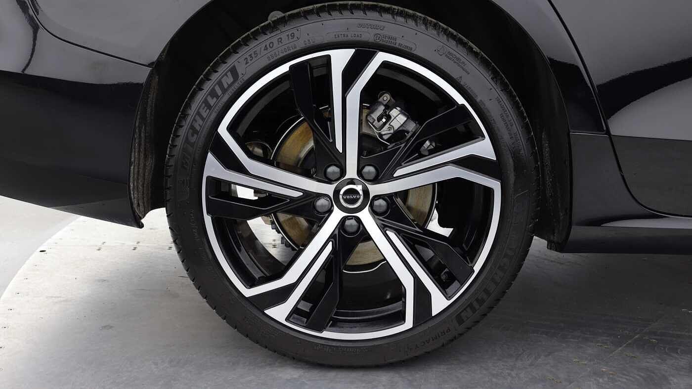 Volvo V60 view 12