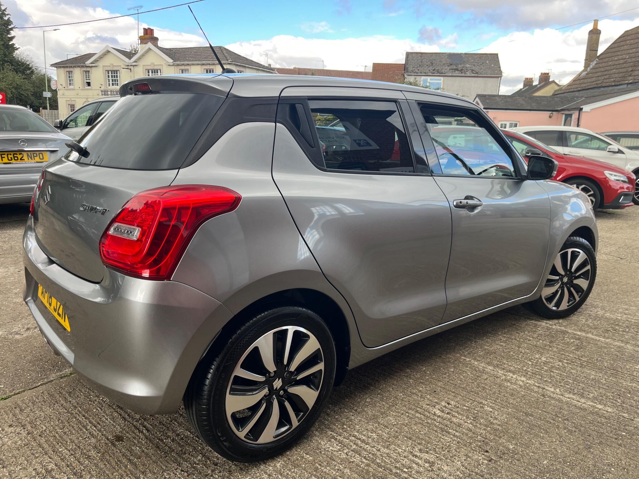Suzuki Swift view 7