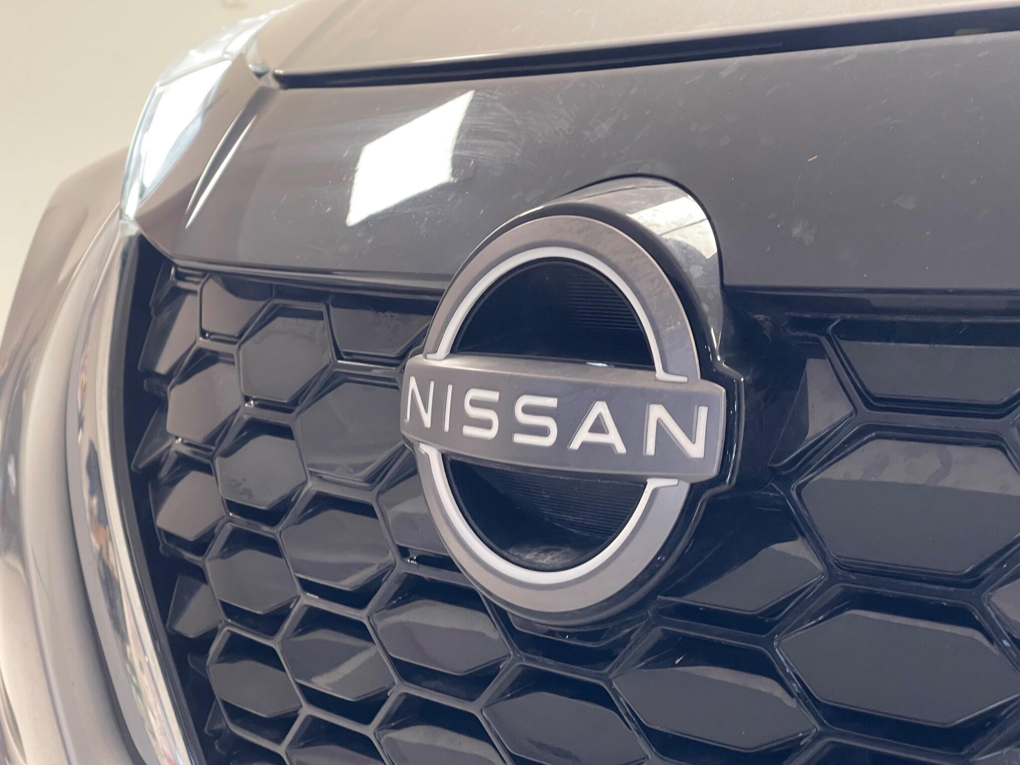 Nissan Juke view 44