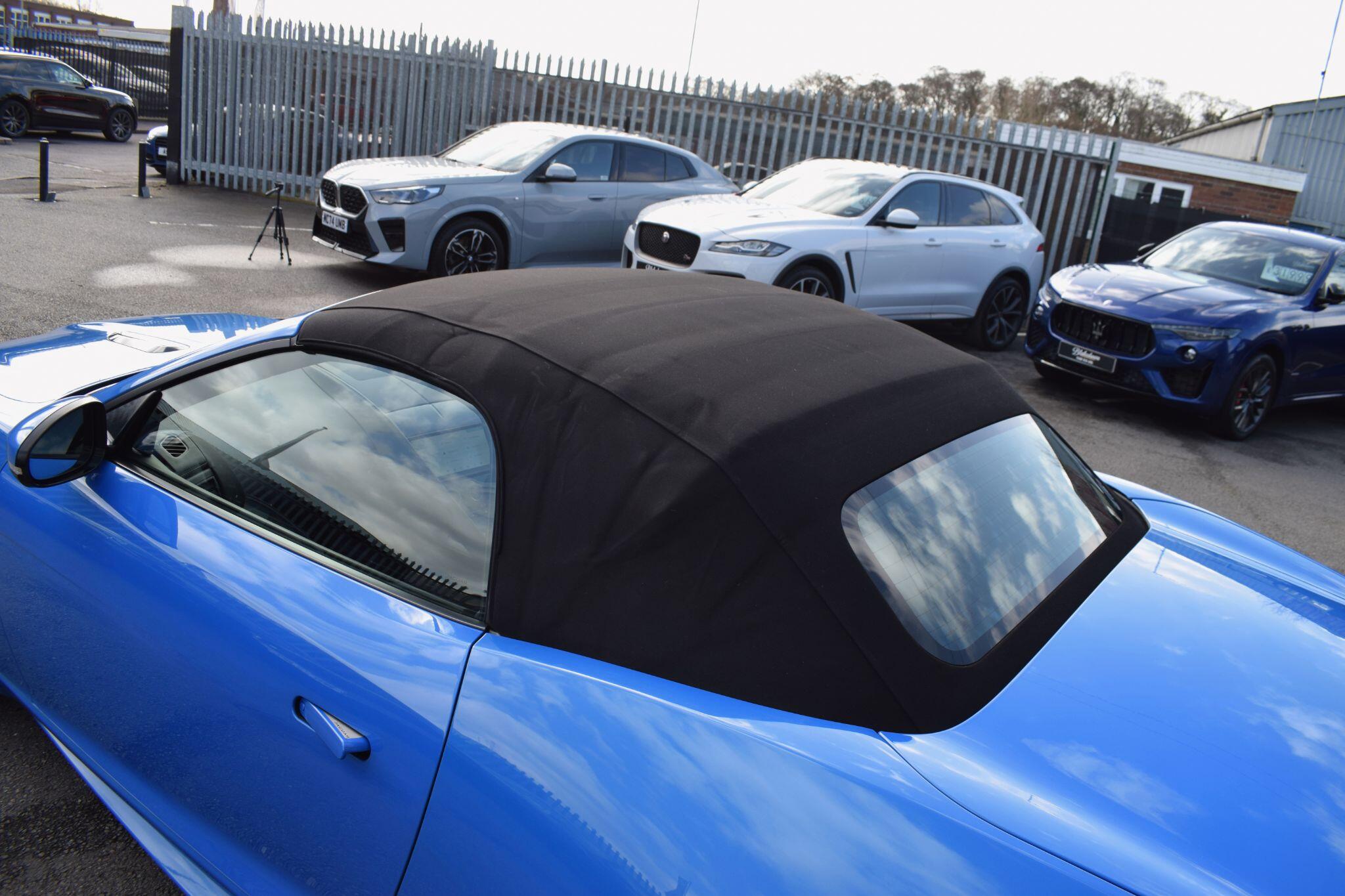 Jaguar F-Type view 38