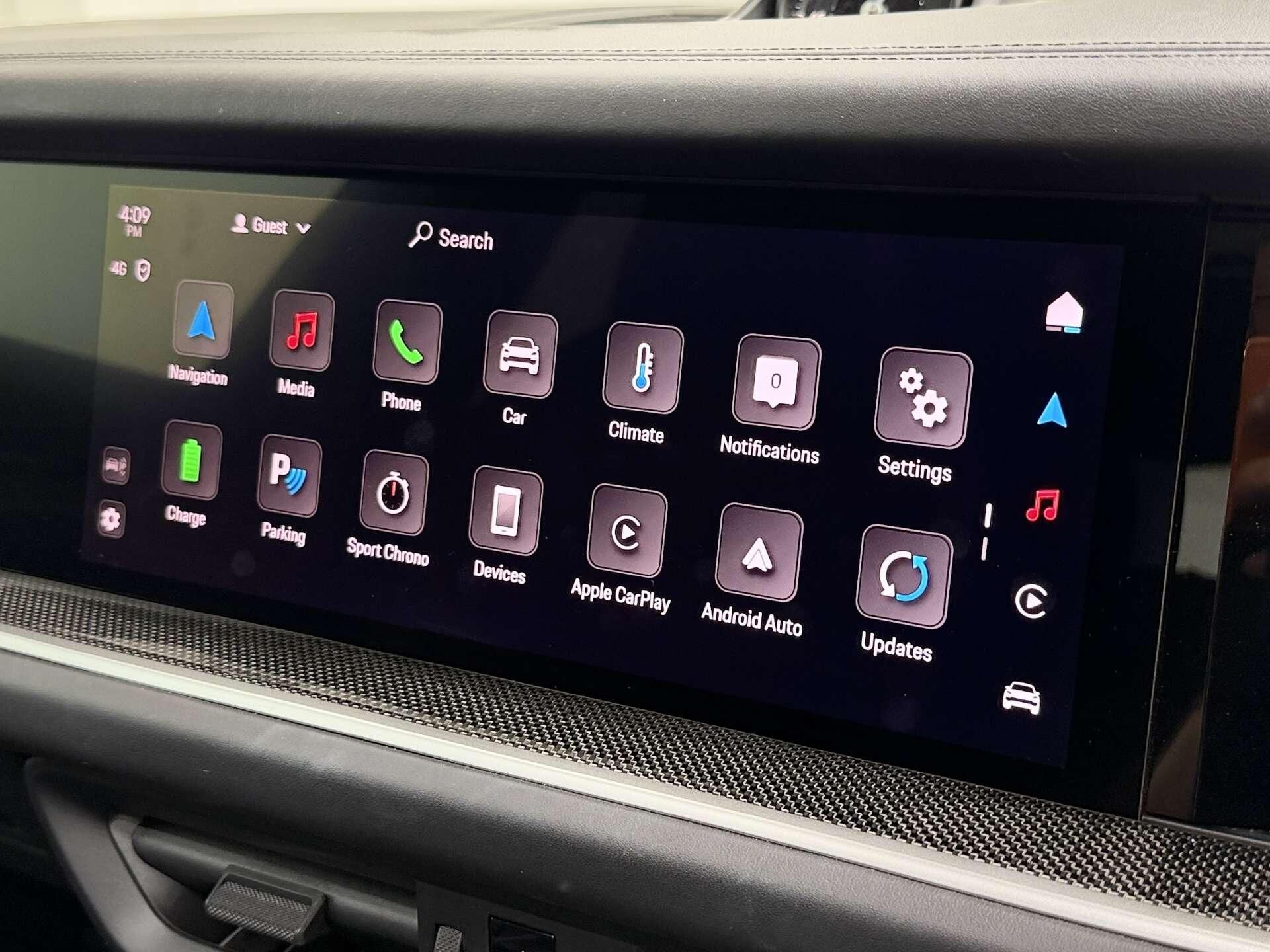 Porsche Cayenne view 49