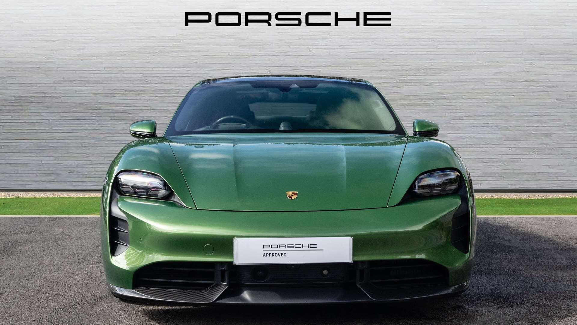 Porsche Taycan view 9