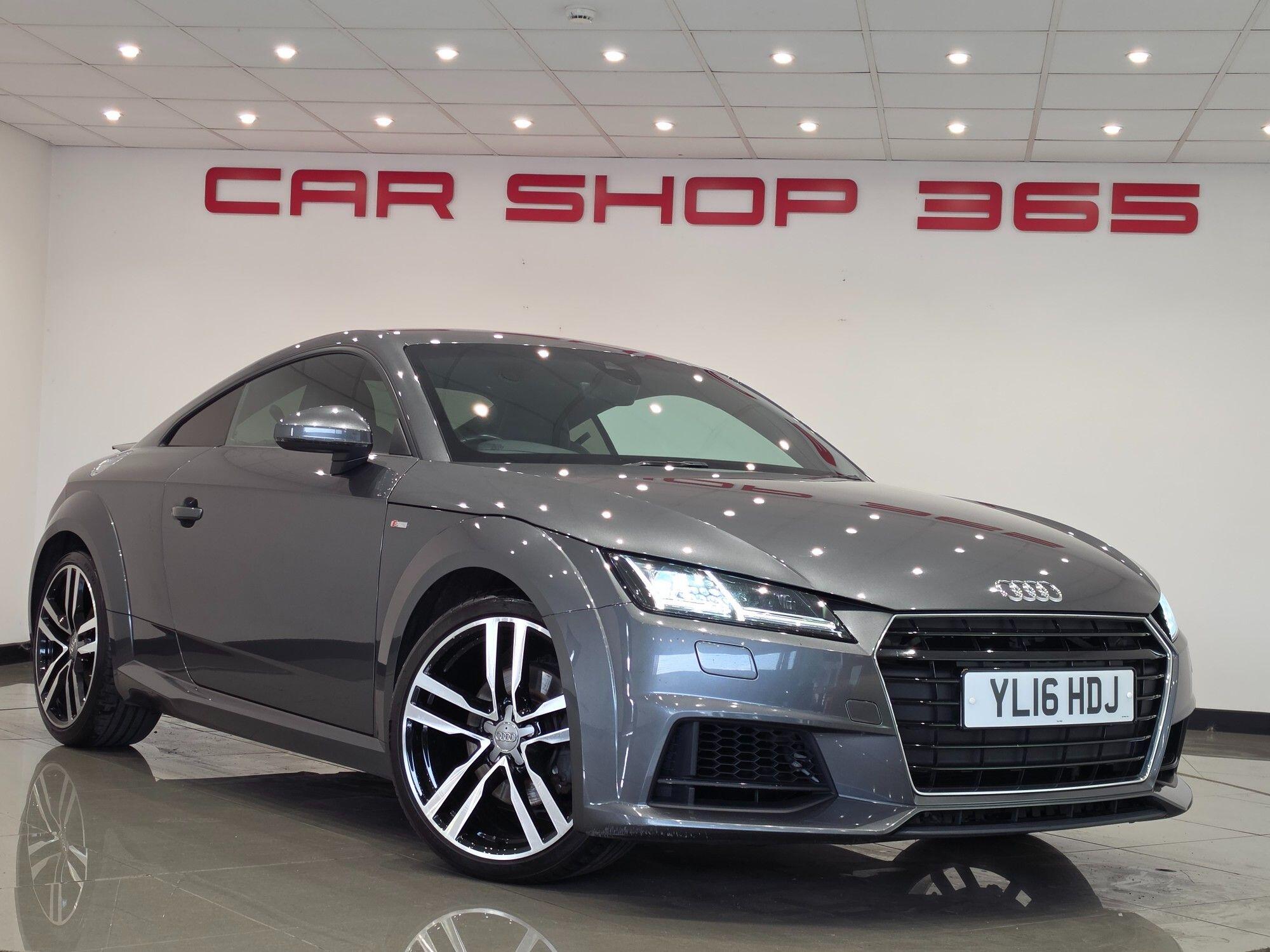 Audi TT view 12