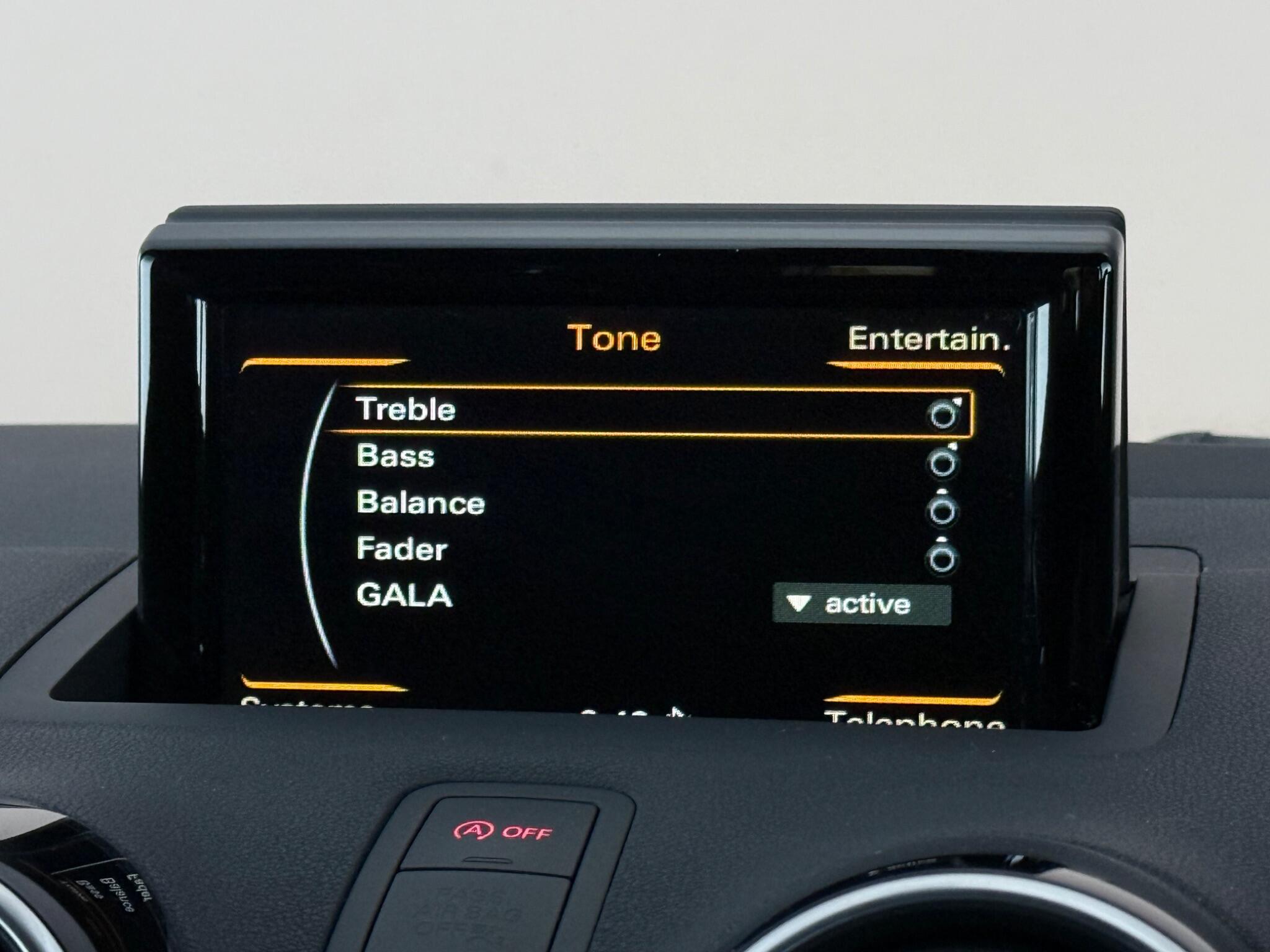 Audi S1 view 23